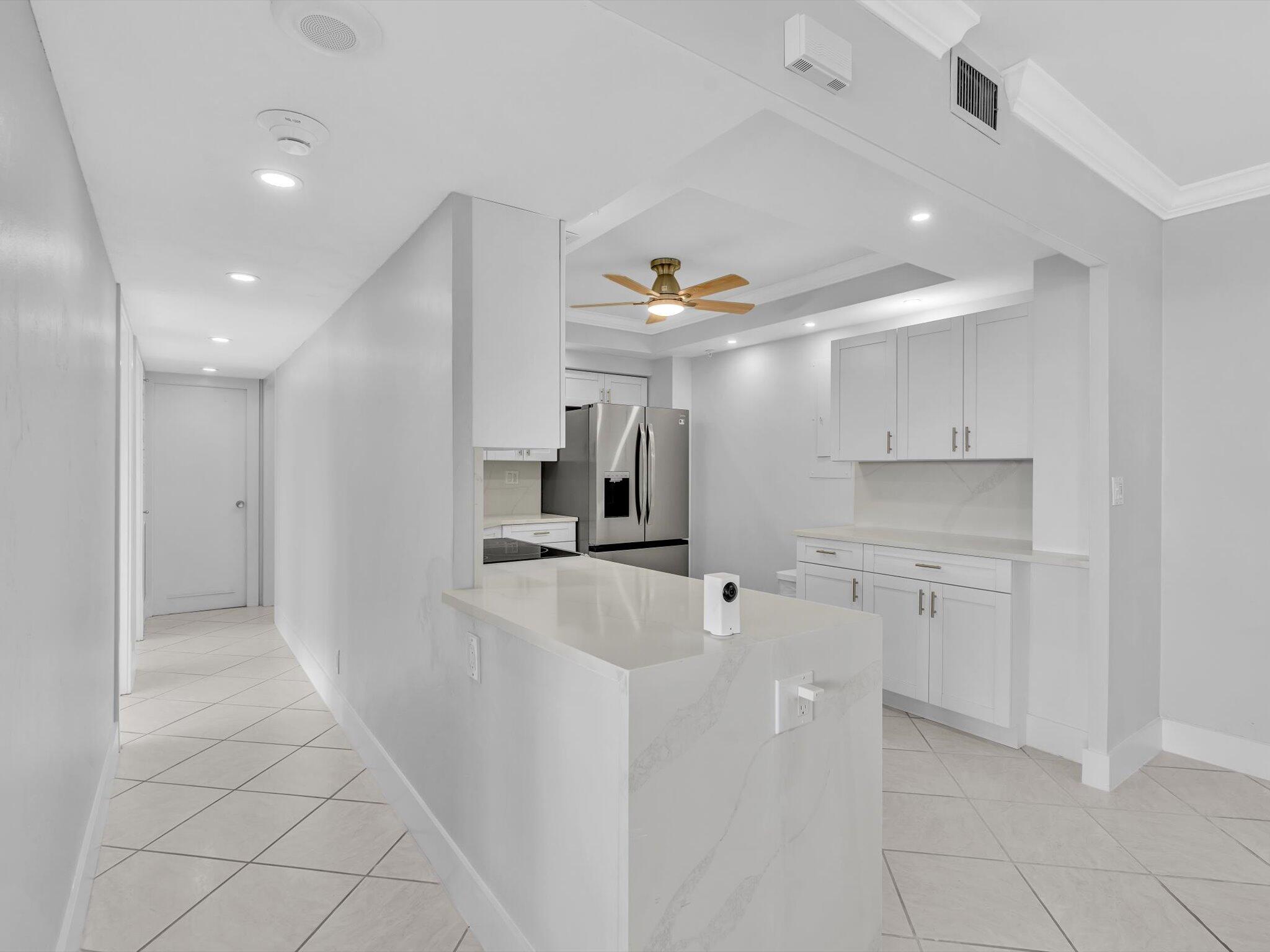 CORAL RIDGE TOWERS NORTH CO-OP - Residential