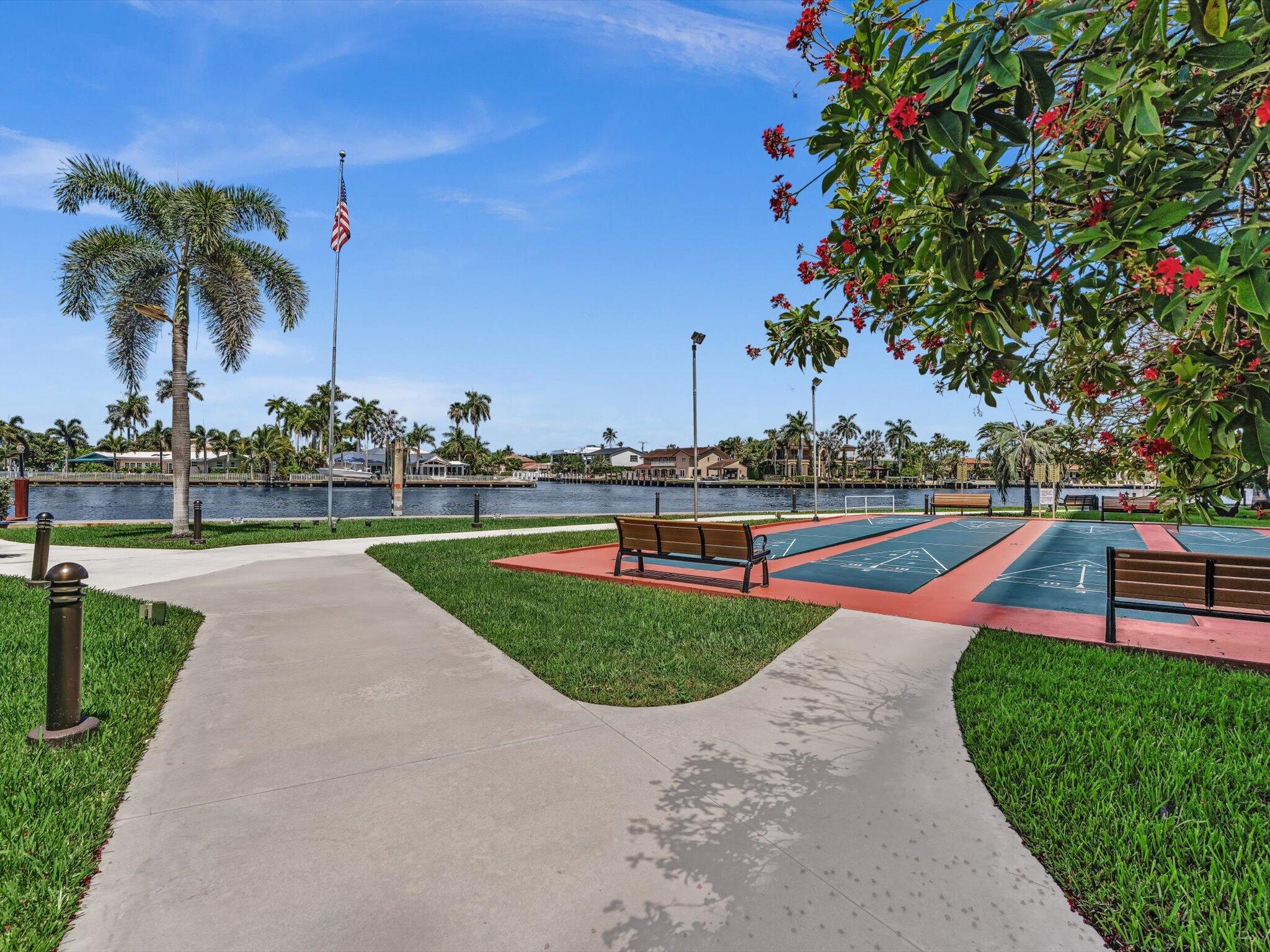 CORAL RIDGE TOWERS NORTH CO-OP - Residential