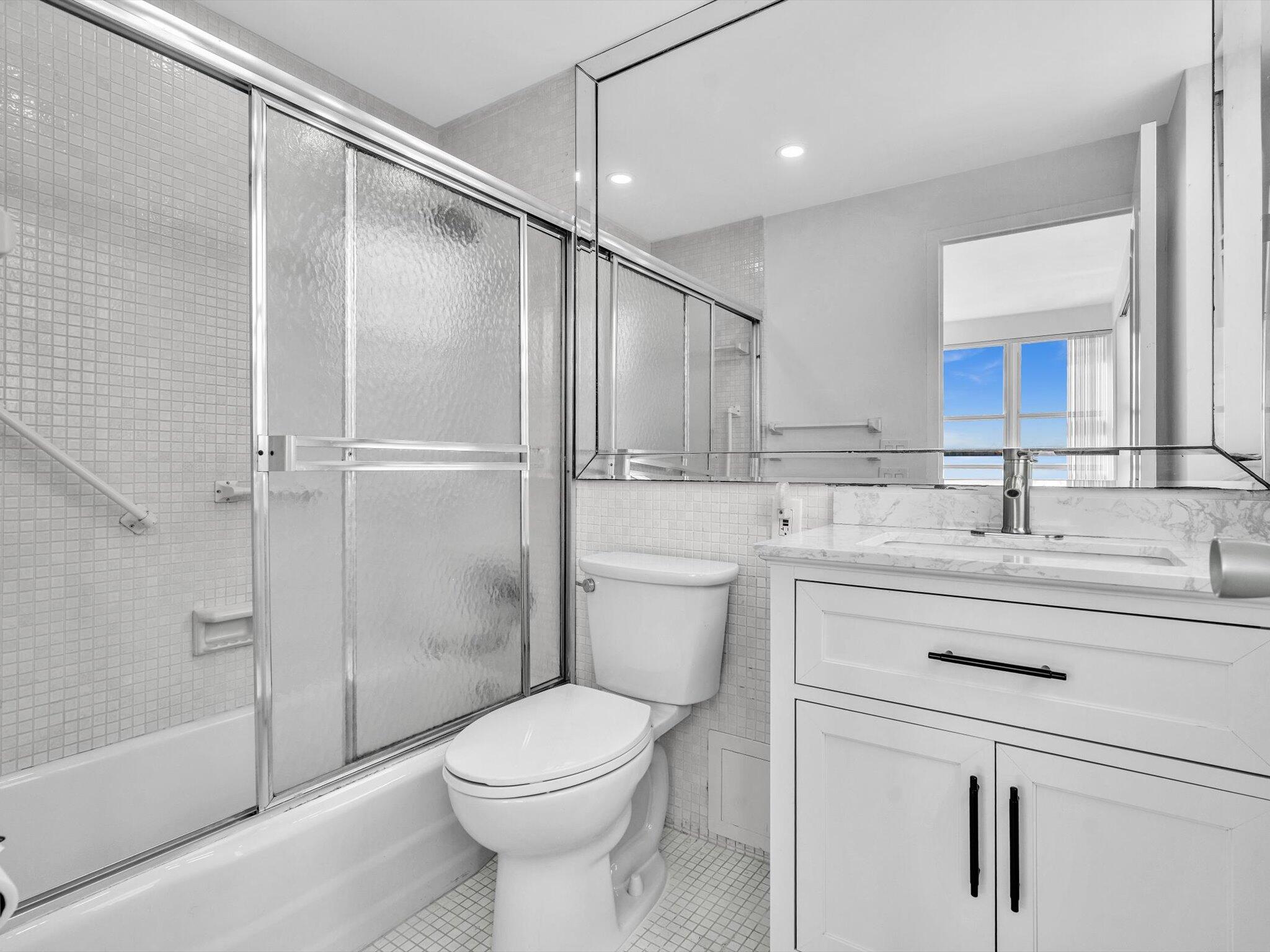 CORAL RIDGE TOWERS NORTH CO-OP - Residential
