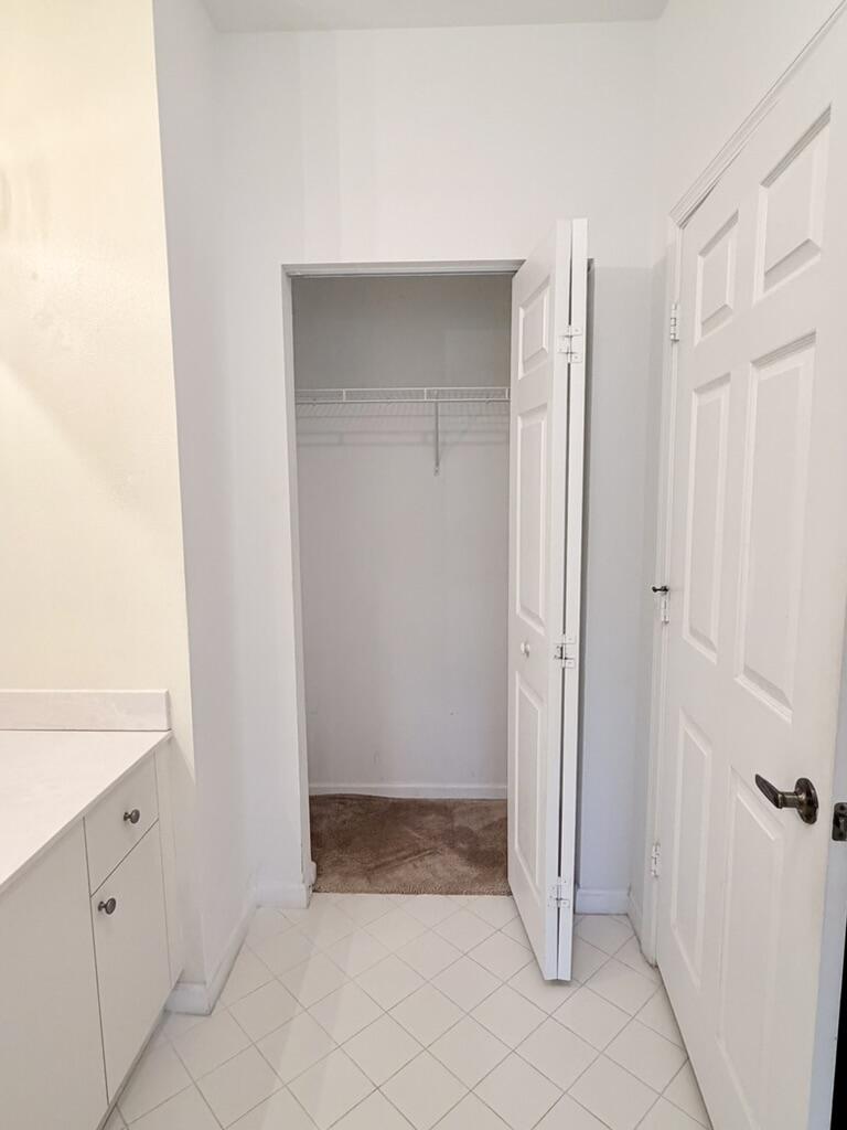 BAYWINDS POD H - Residential Lease