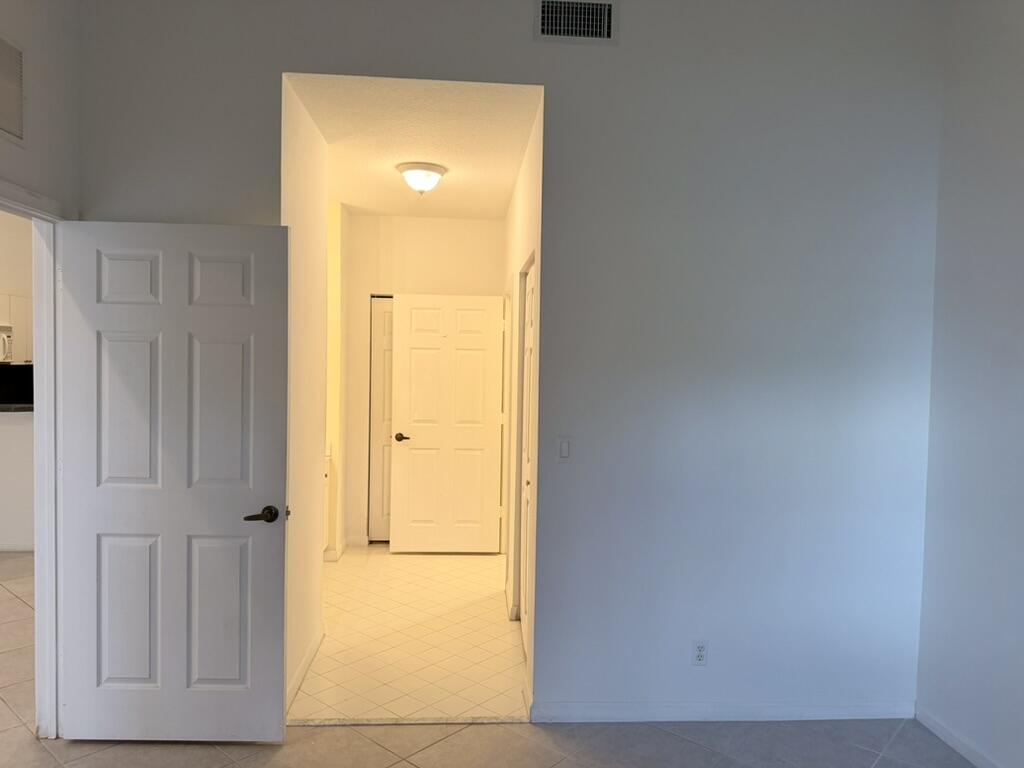 BAYWINDS POD H - Residential Lease