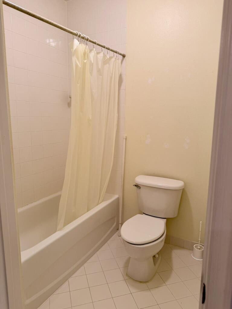 BAYWINDS POD H - Residential Lease