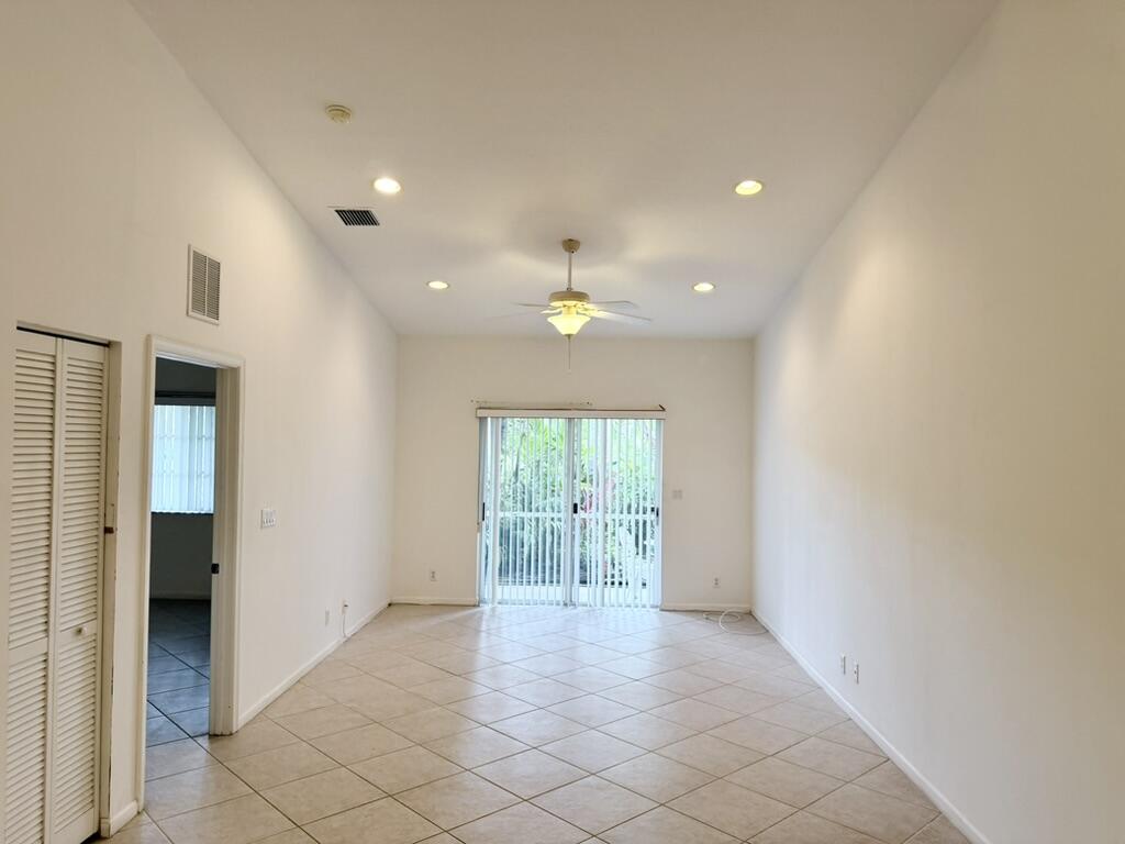 BAYWINDS POD H - Residential Lease
