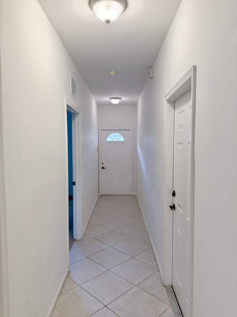 BAYWINDS POD H - Residential Lease