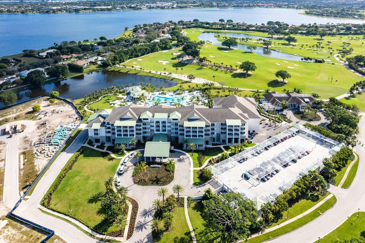 LANDS OF THE PRESIDENT/CONSULATE CONDO - Residential