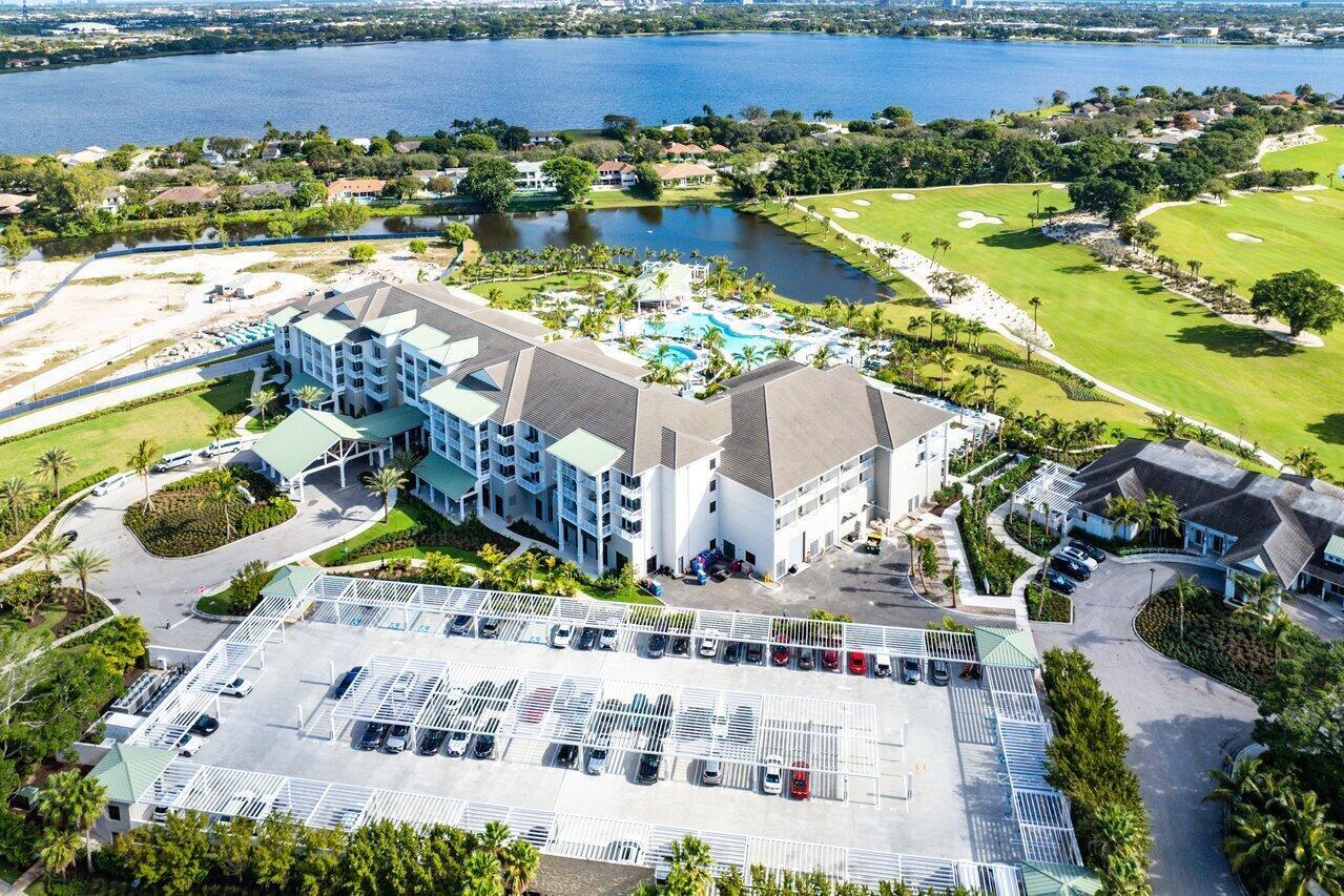 LANDS OF THE PRESIDENT/CONSULATE CONDO - Residential