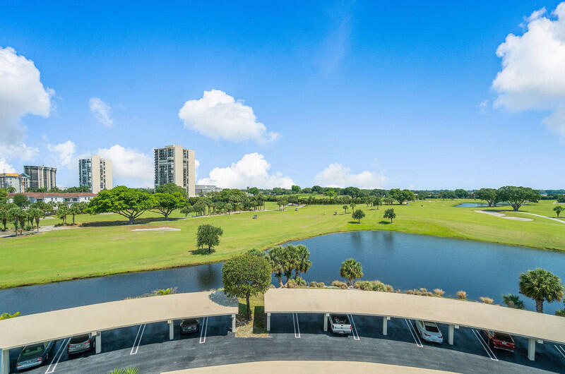 LANDS OF THE PRESIDENT/CONSULATE CONDO - Residential