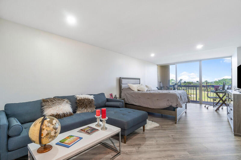 LANDS OF THE PRESIDENT/CONSULATE CONDO - Residential