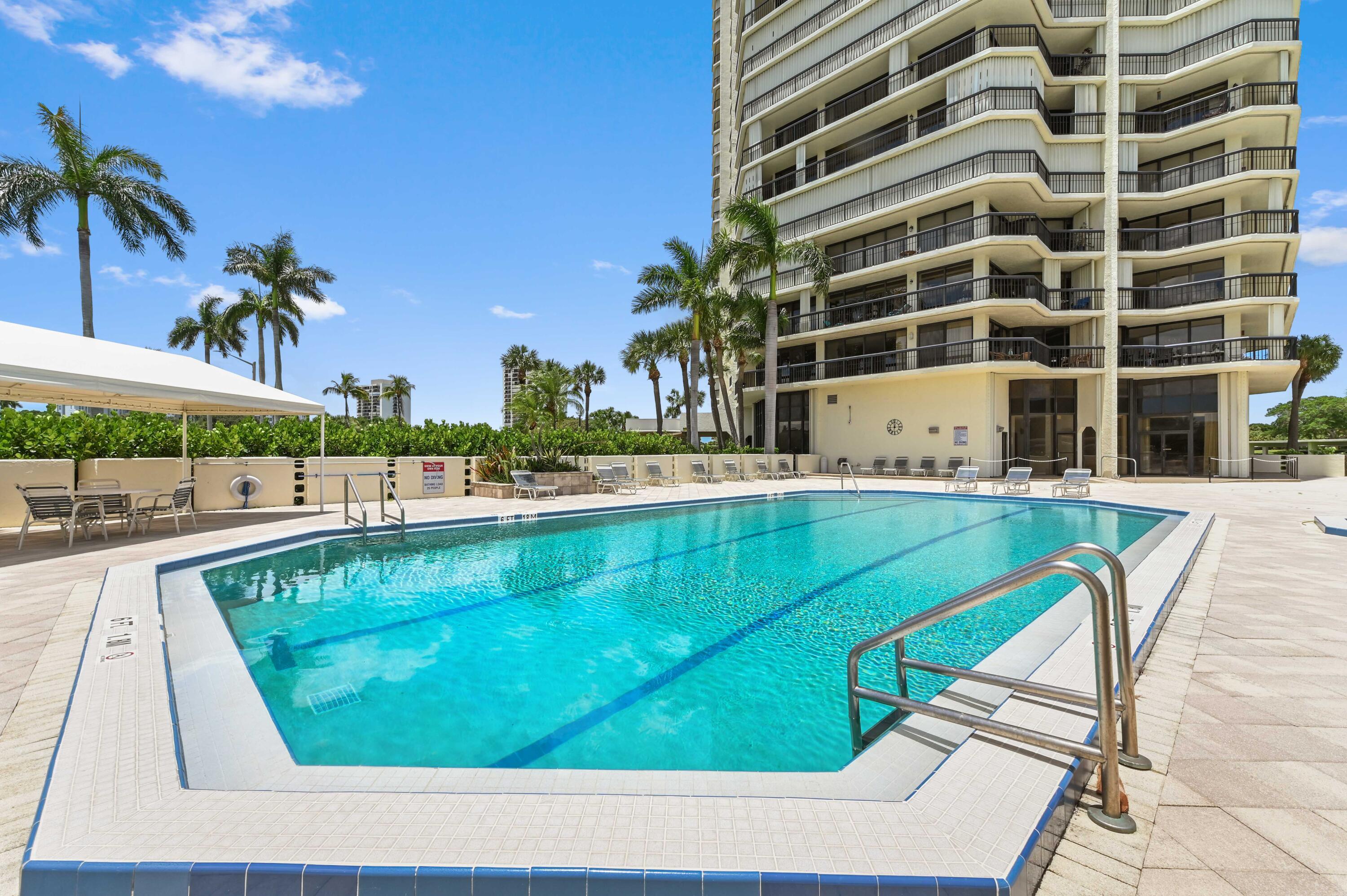 LANDS OF THE PRESIDENT/CONSULATE CONDO - Residential