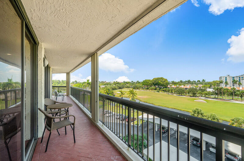 LANDS OF THE PRESIDENT/CONSULATE CONDO - Residential