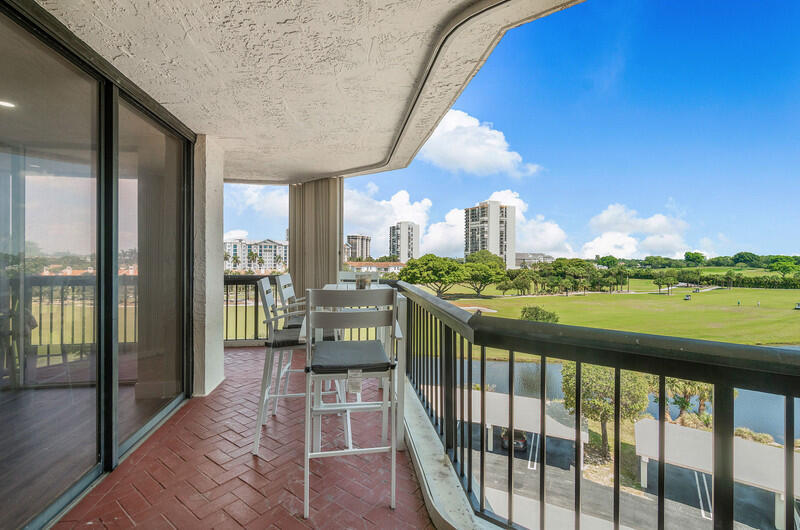 LANDS OF THE PRESIDENT/CONSULATE CONDO - Residential