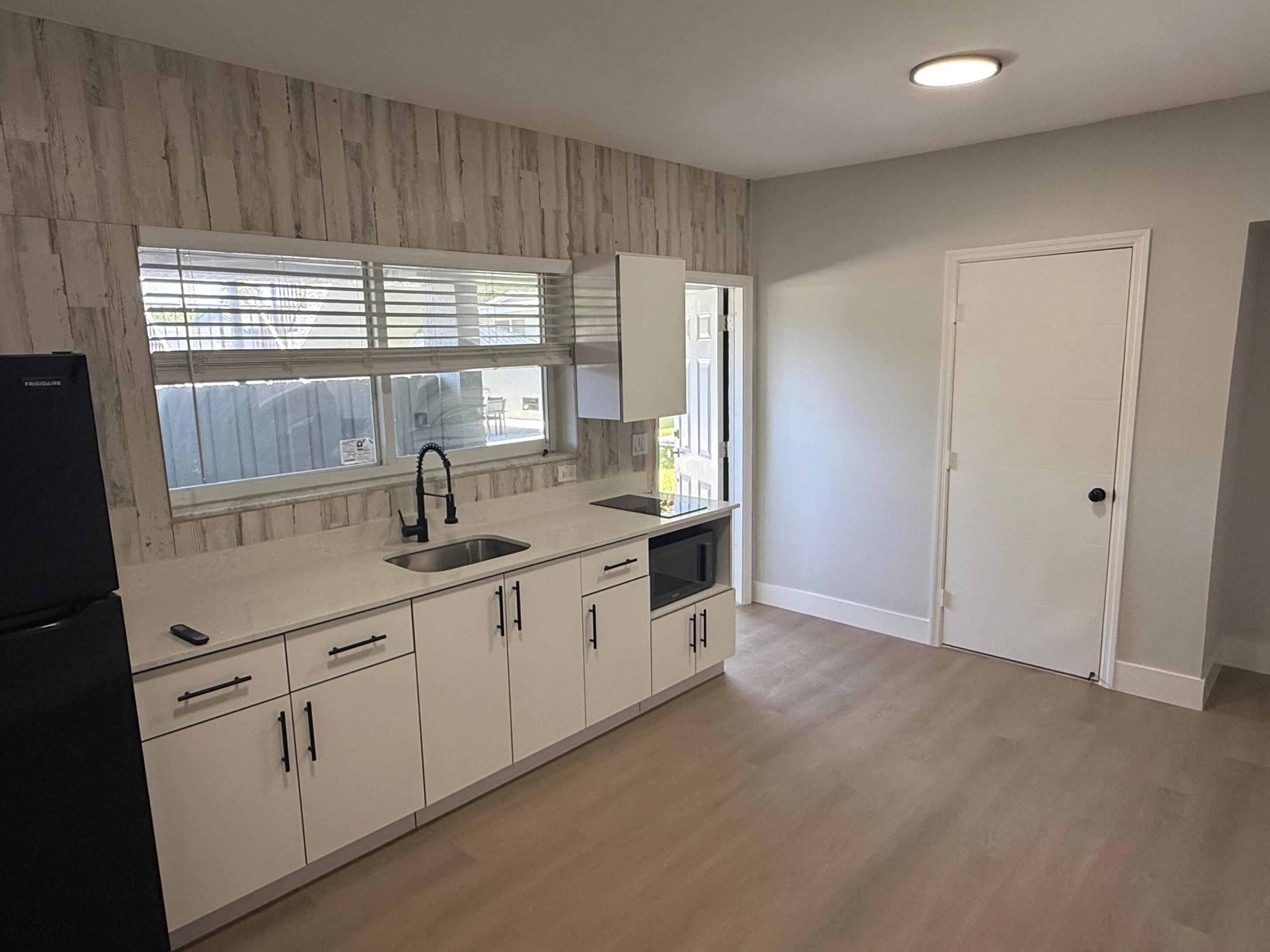ATLANTIC SHORES DIXIE HIGHWAY - Residential Lease
