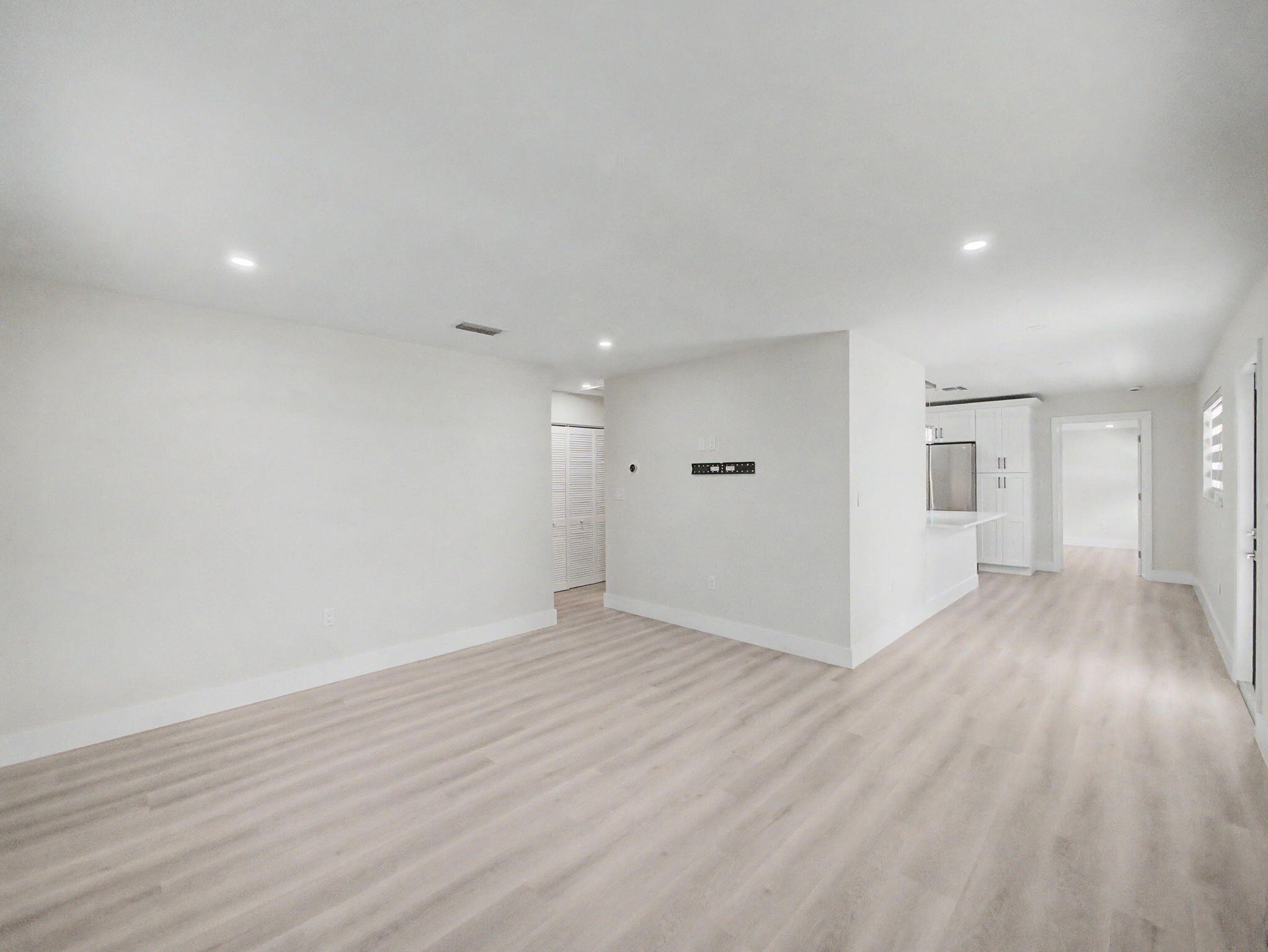 PALM BEACH SQUARE UNIT 1 - Residential