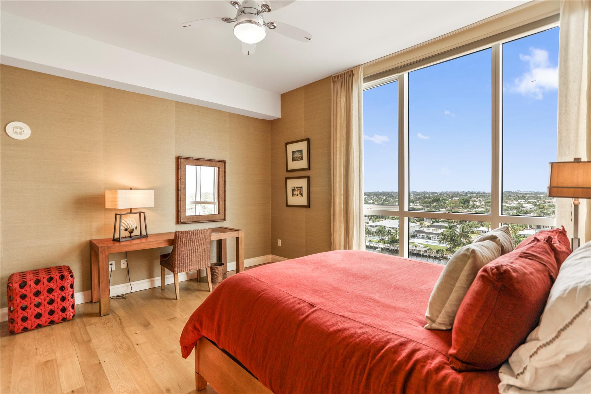 OCEAN GRANDE - Residential