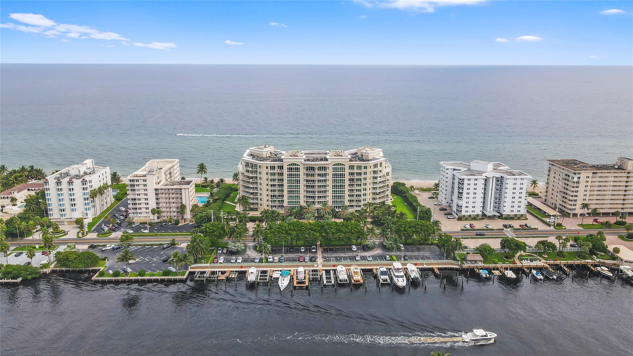 OCEAN GRANDE - Residential