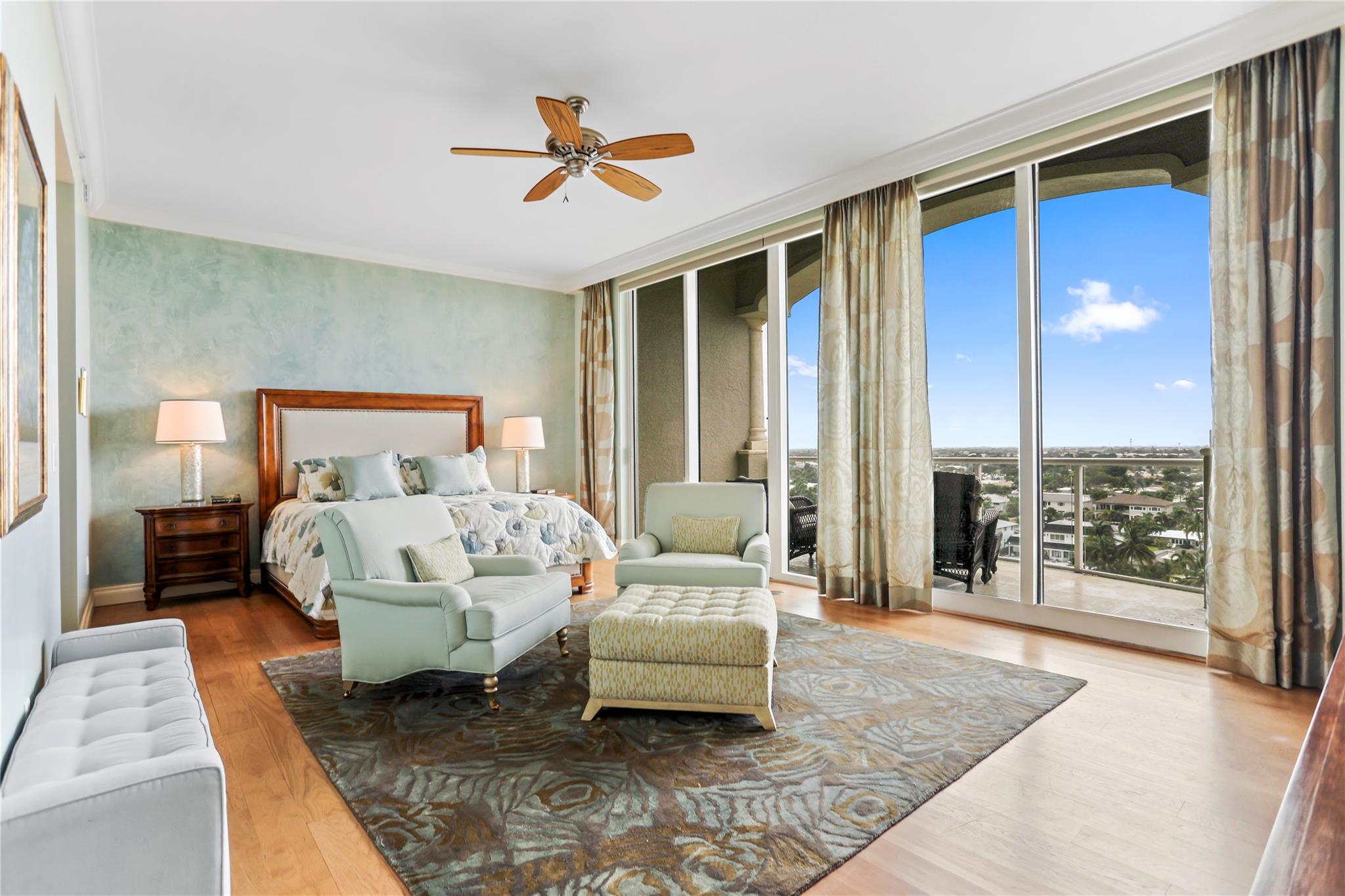 OCEAN GRANDE - Residential