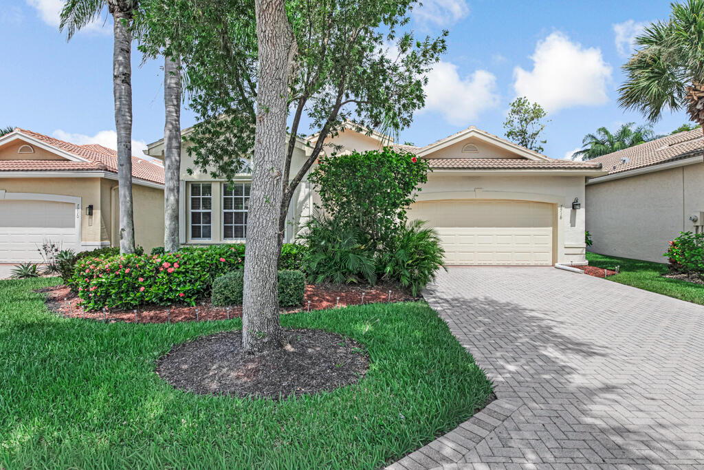 VALENCIA SHORES - Residential