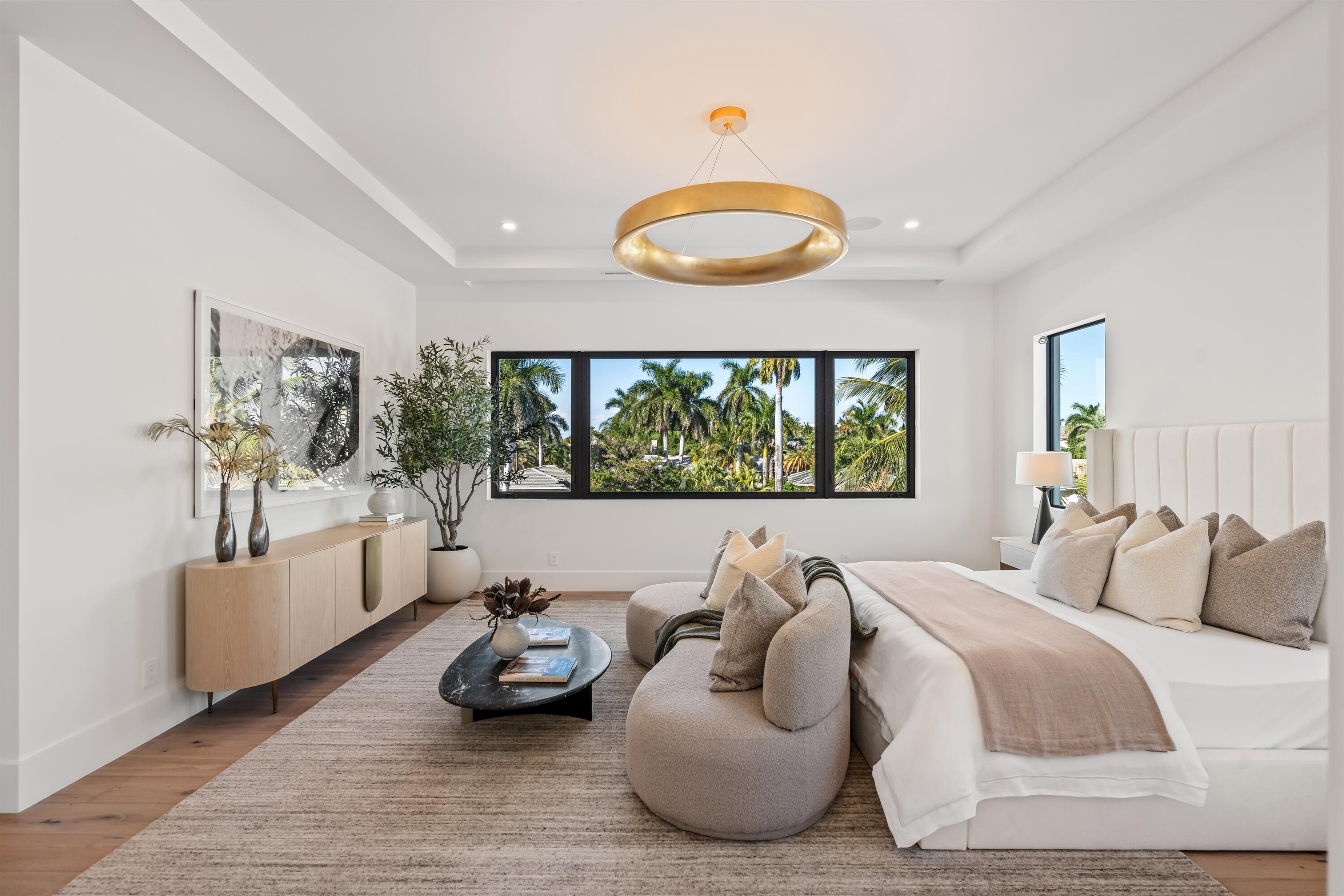 TROPIC ISLE - Residential