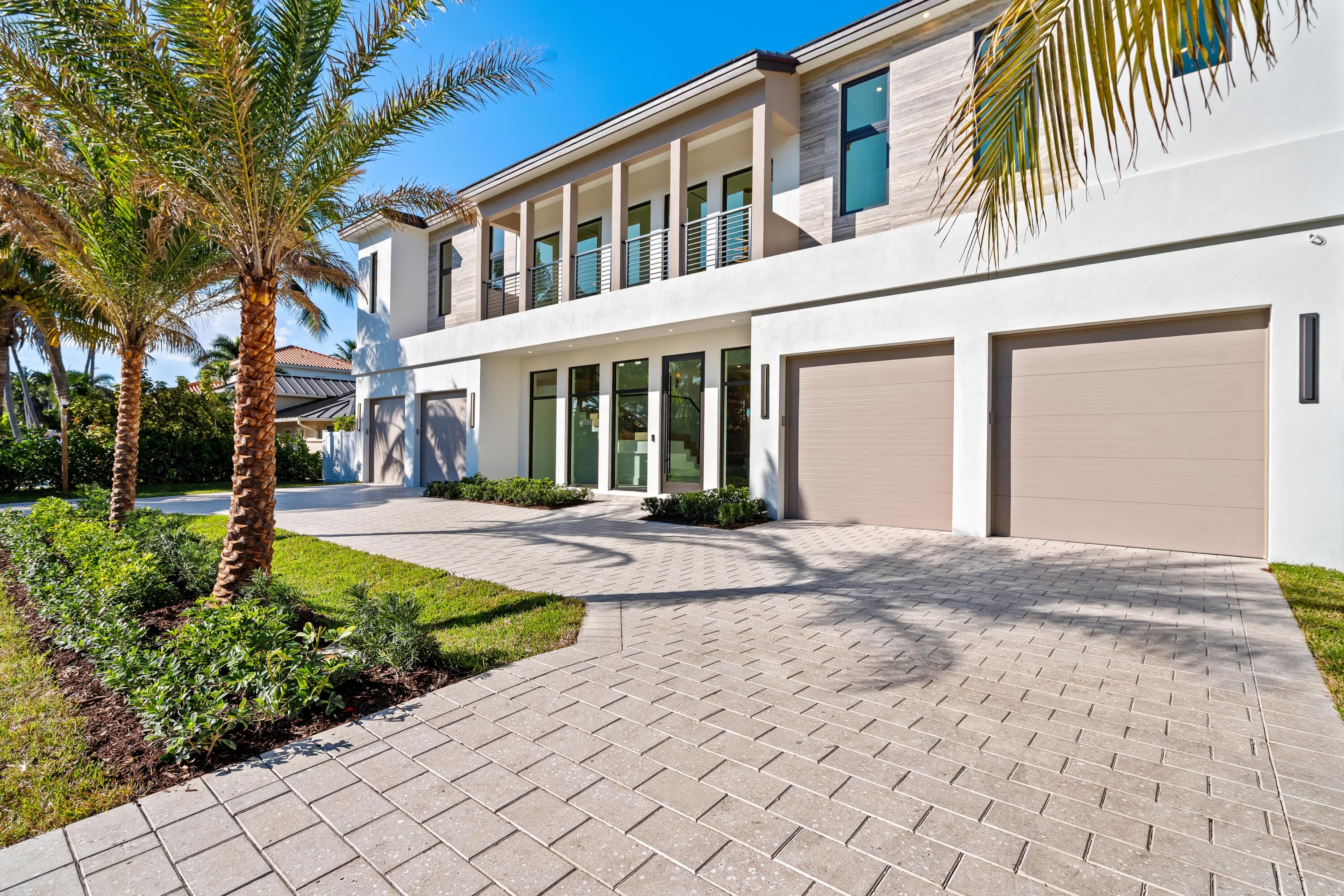 TROPIC ISLE - Residential