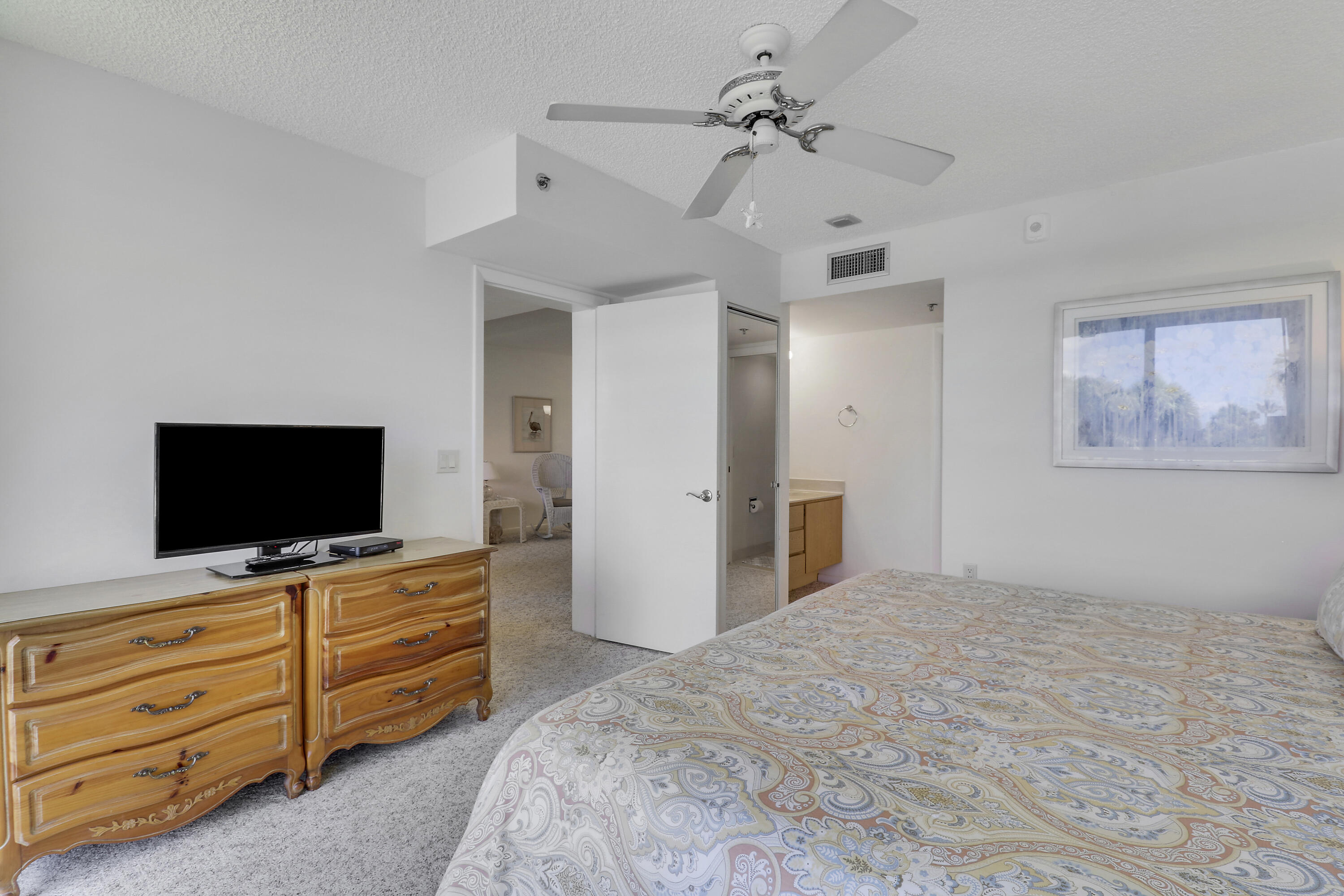 OCEAN AT THE BLUFFS SOUTH - Residential Lease