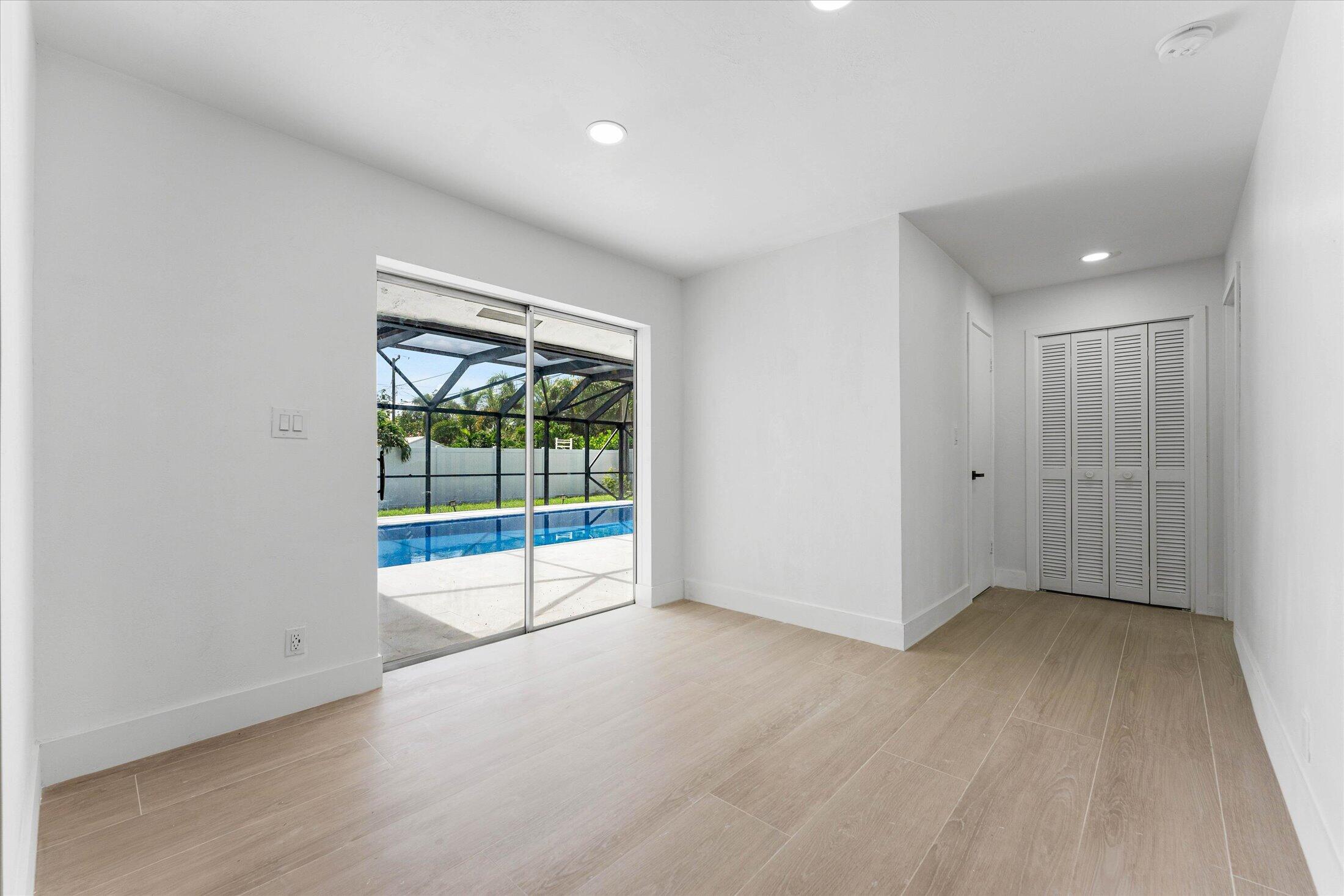 COUNTRY CLUB VILLAGE SEC C - Residential Lease