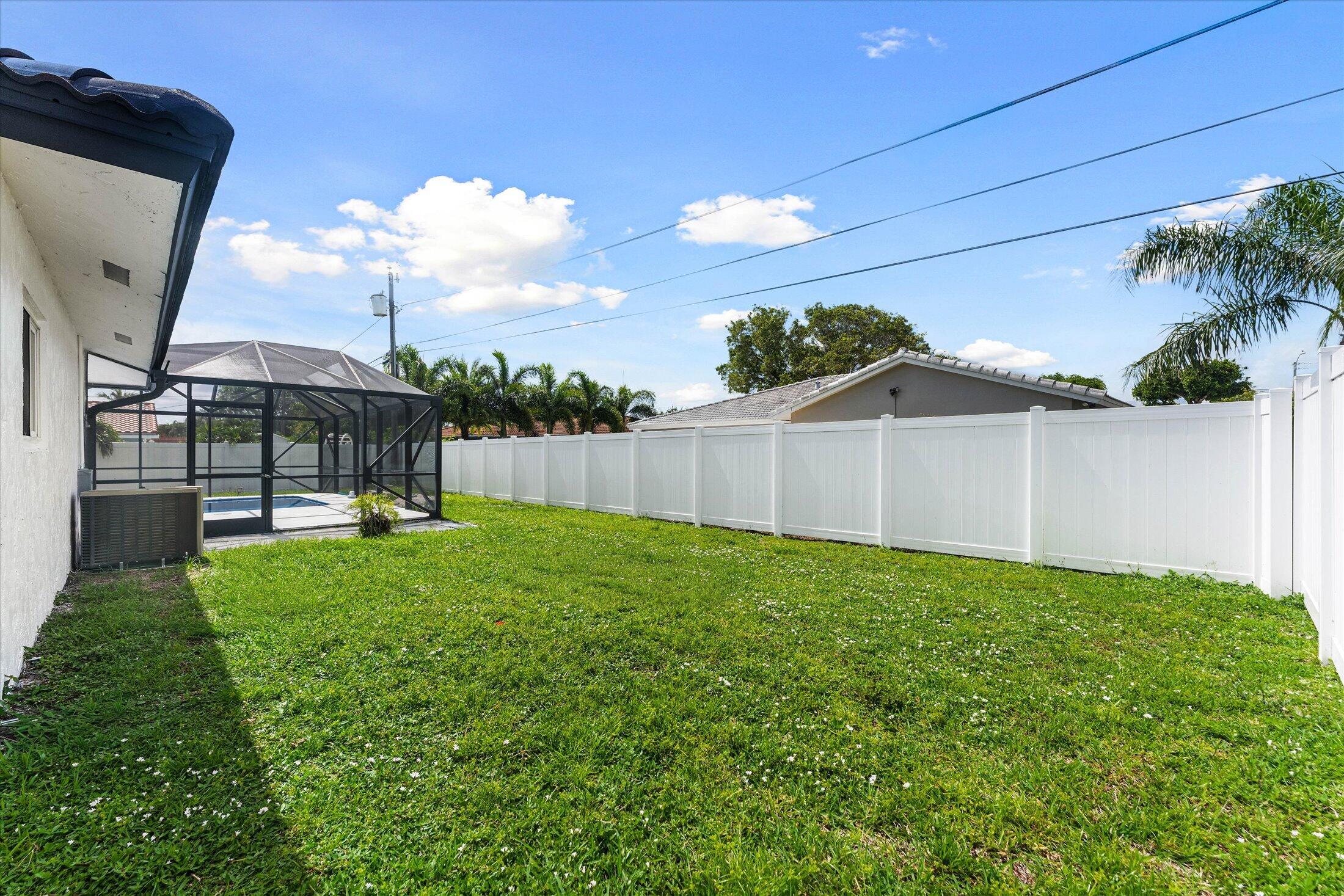 COUNTRY CLUB VILLAGE SEC C - Residential Lease