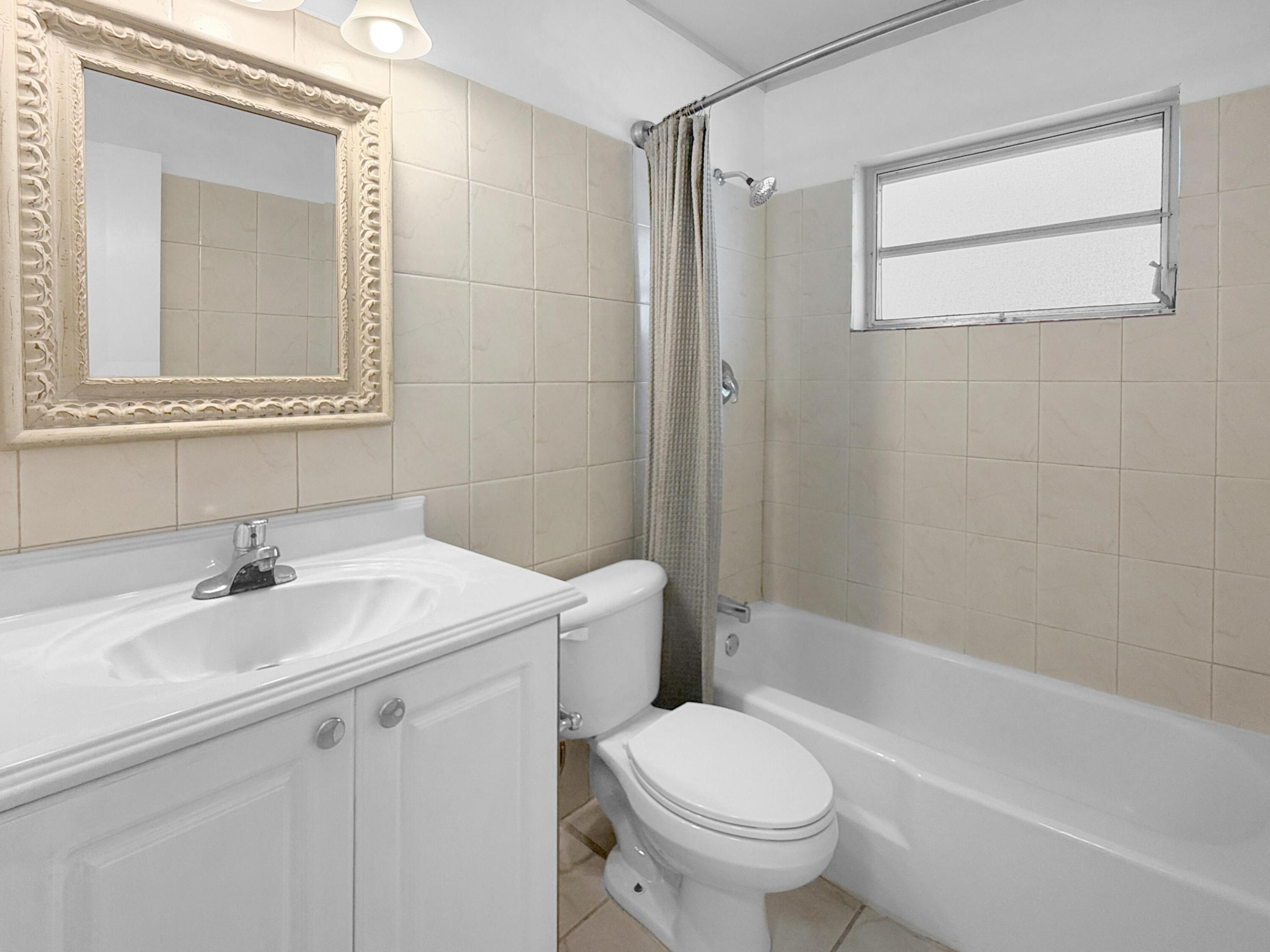 WILTON VILLAGE CONDO - Residential