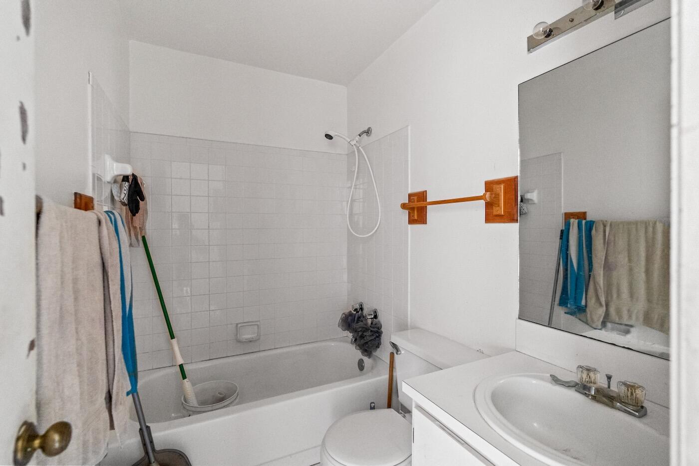 VILLAGE AT BLUE LAKE CONDO - Residential
