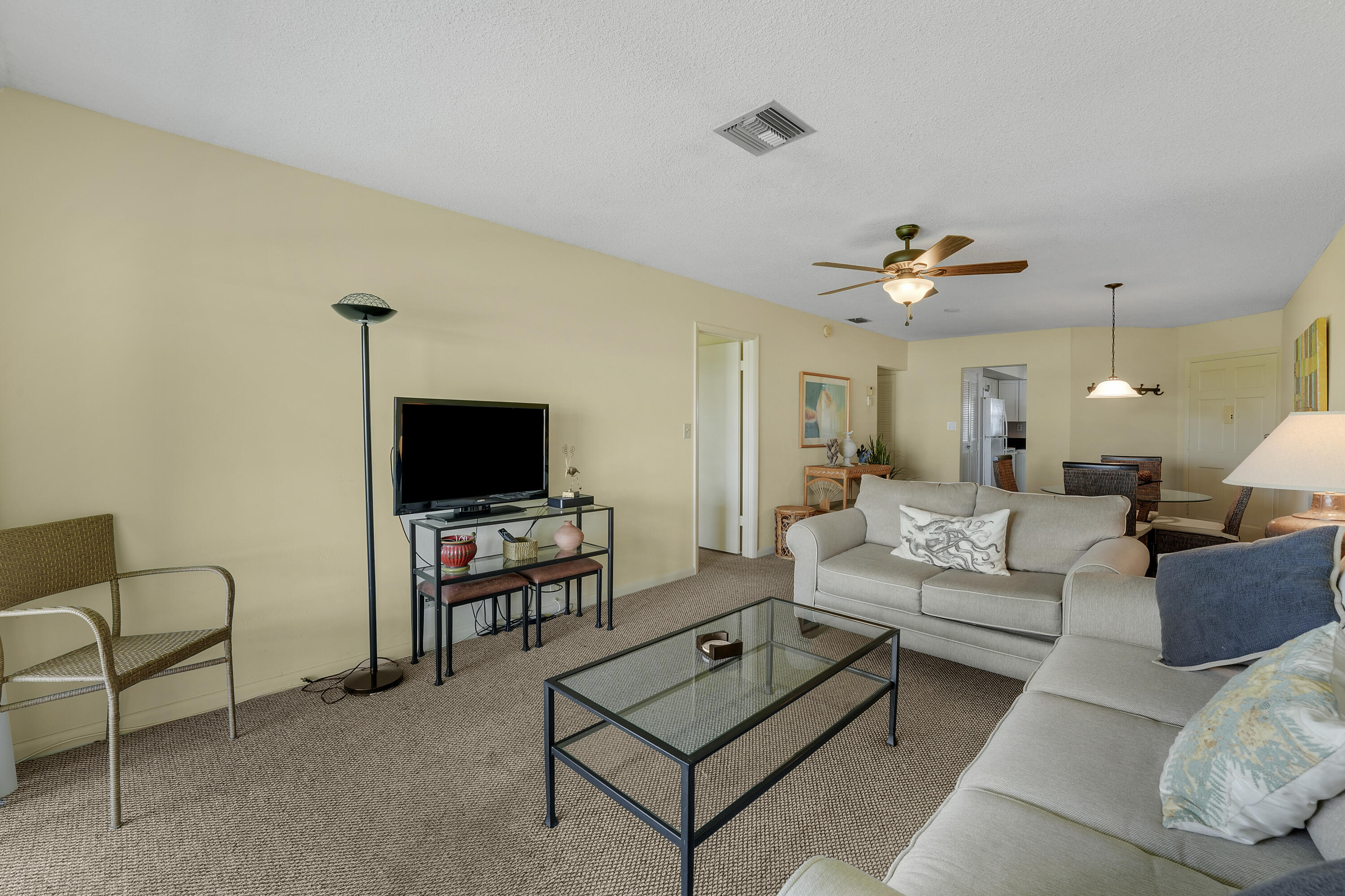 QUEENS COVE HOUSE CONDO - Residential