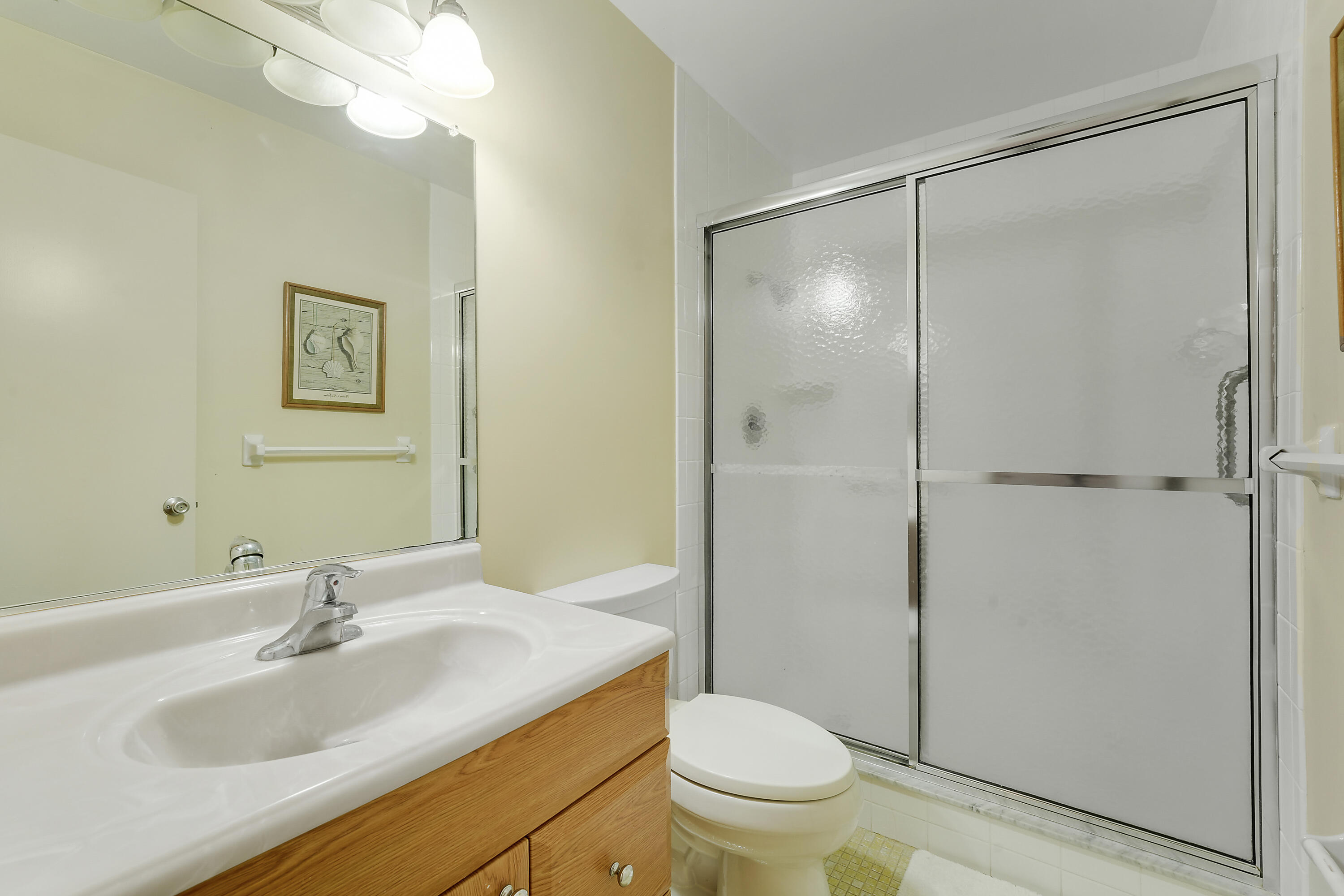 QUEENS COVE HOUSE CONDO - Residential