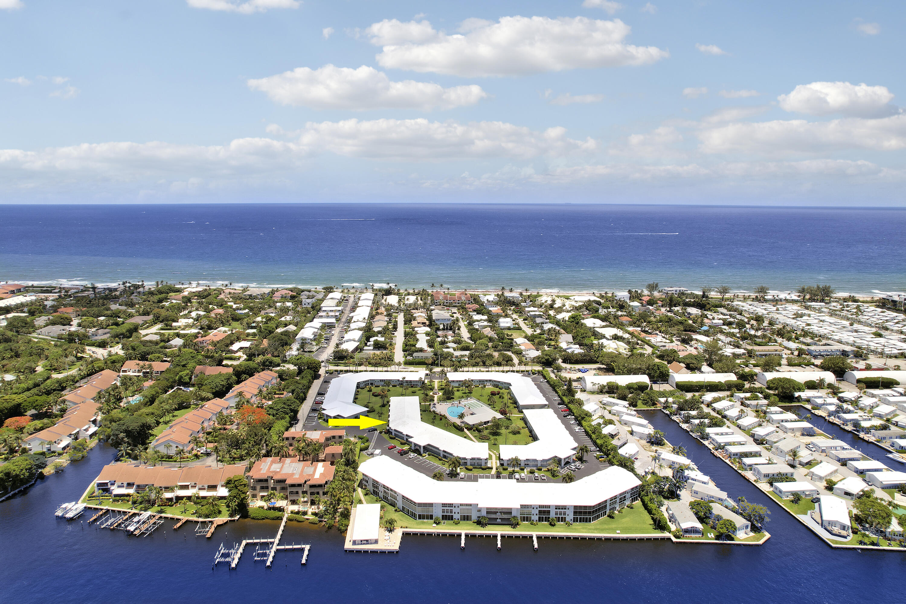 QUEENS COVE HOUSE CONDO - Residential