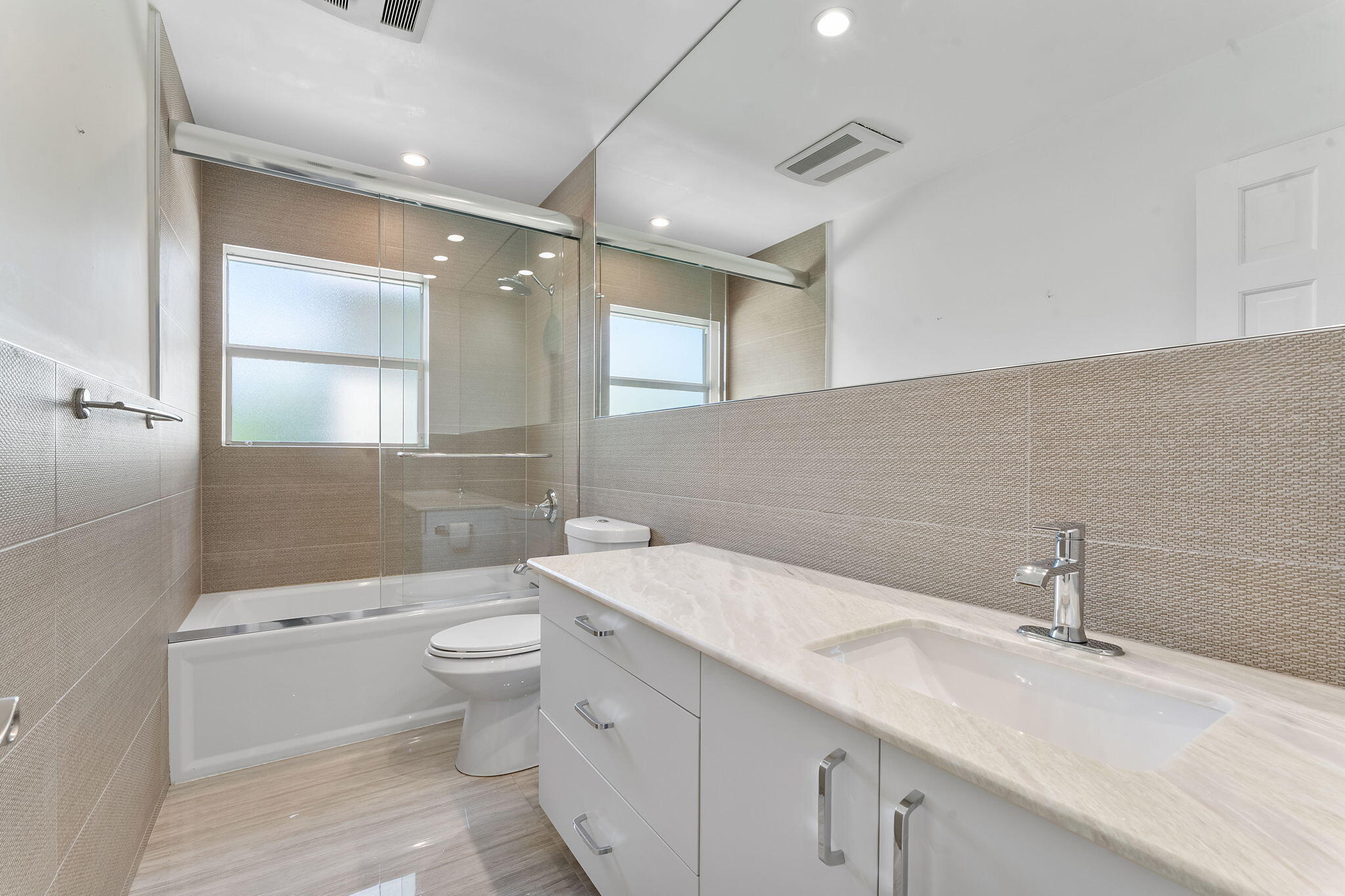 BEL MARRA - Residential Lease