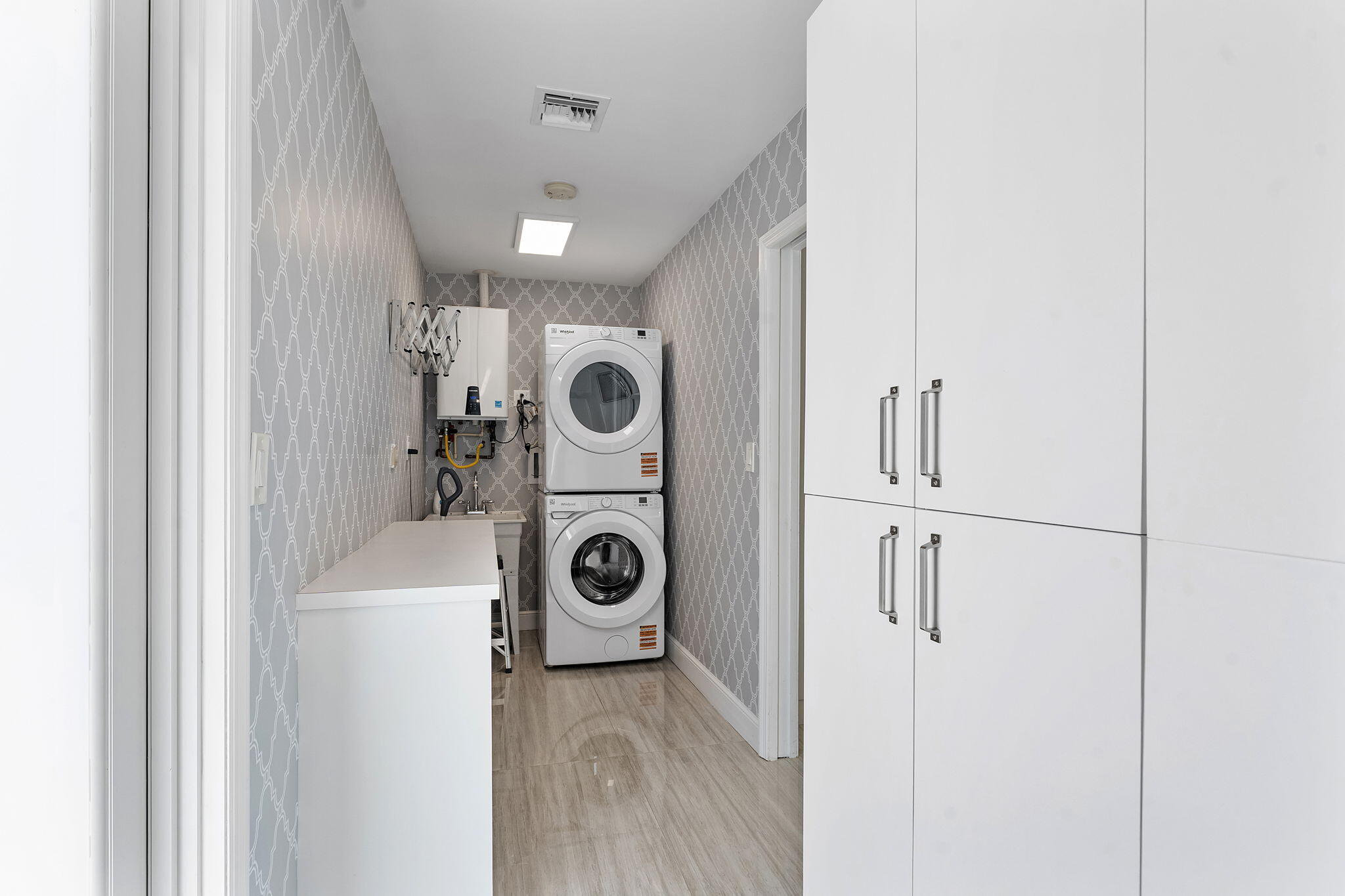 BEL MARRA - Residential Lease
