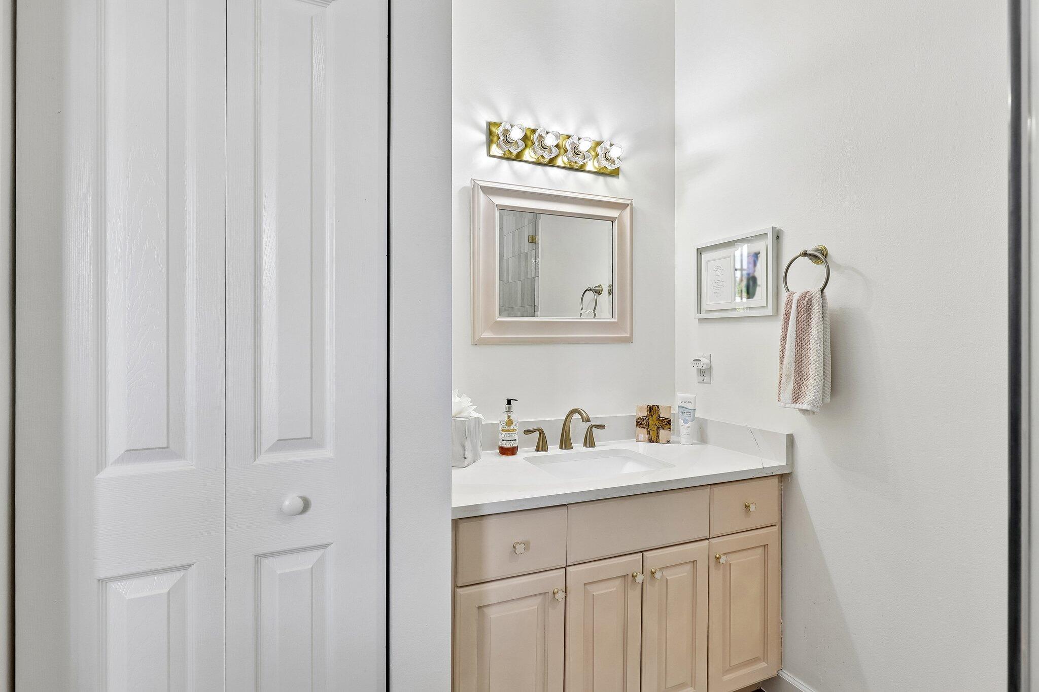 NORTH LAKE WORTH - Residential