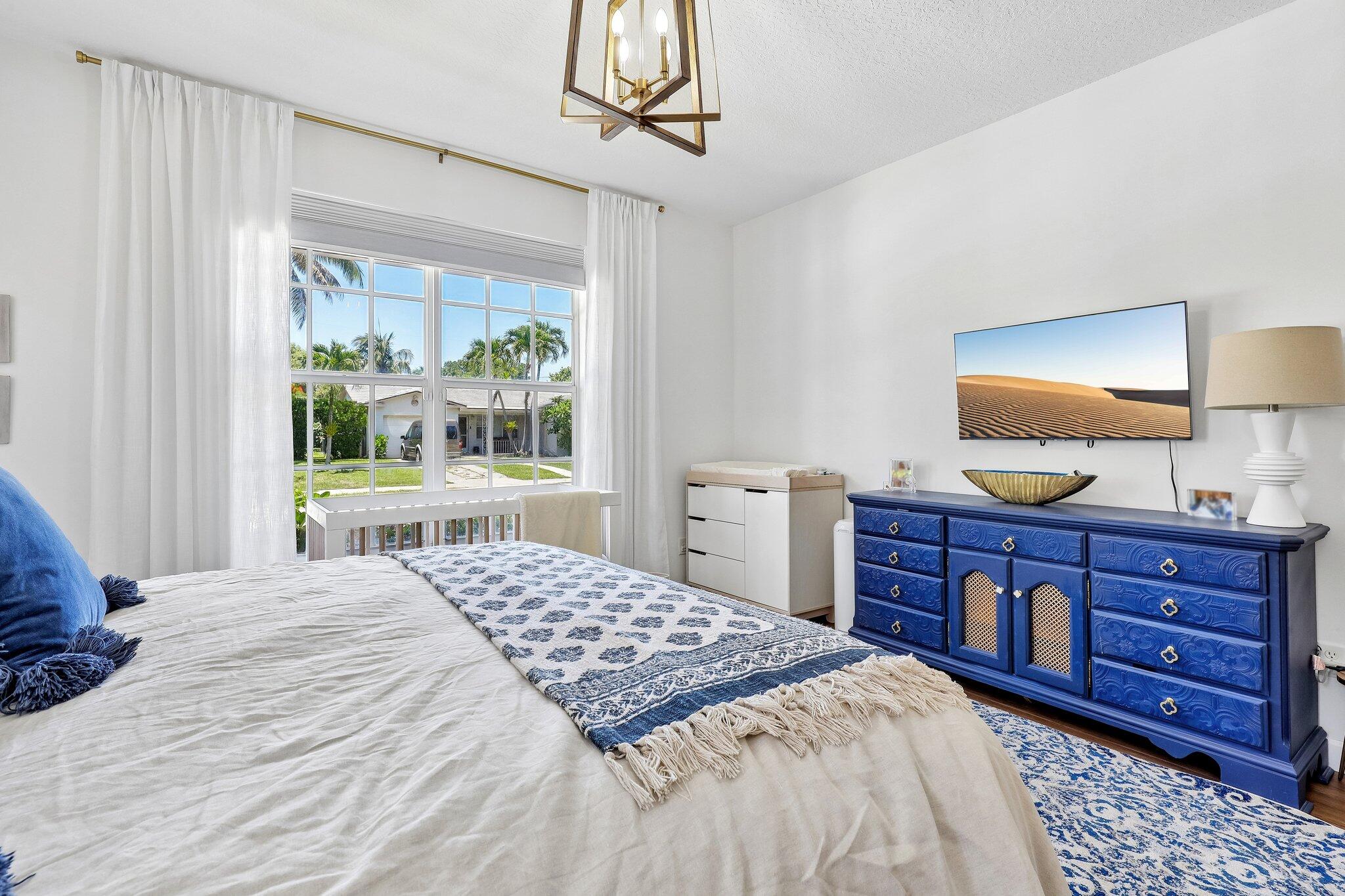 NORTH LAKE WORTH - Residential