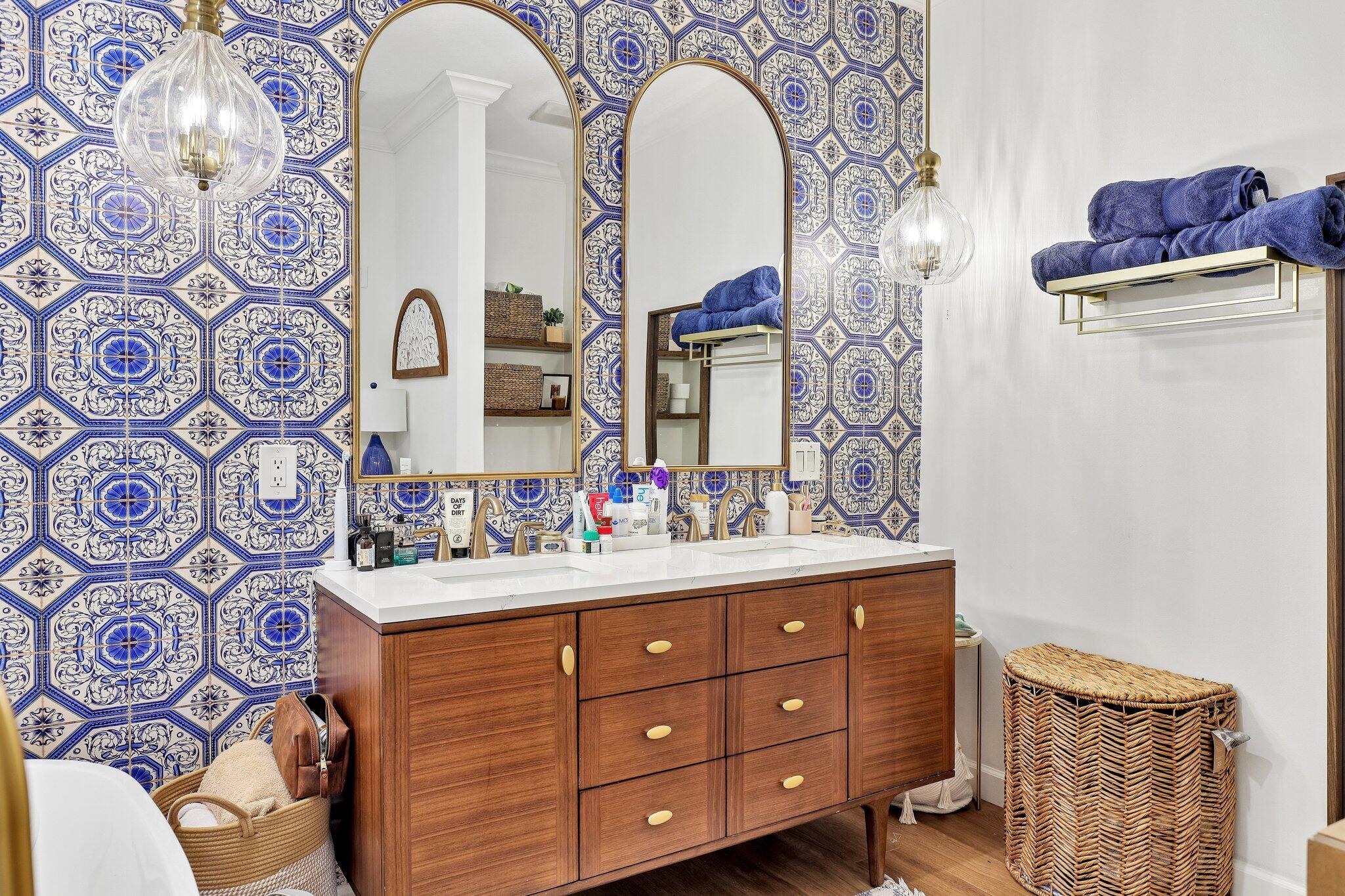 NORTH LAKE WORTH - Residential
