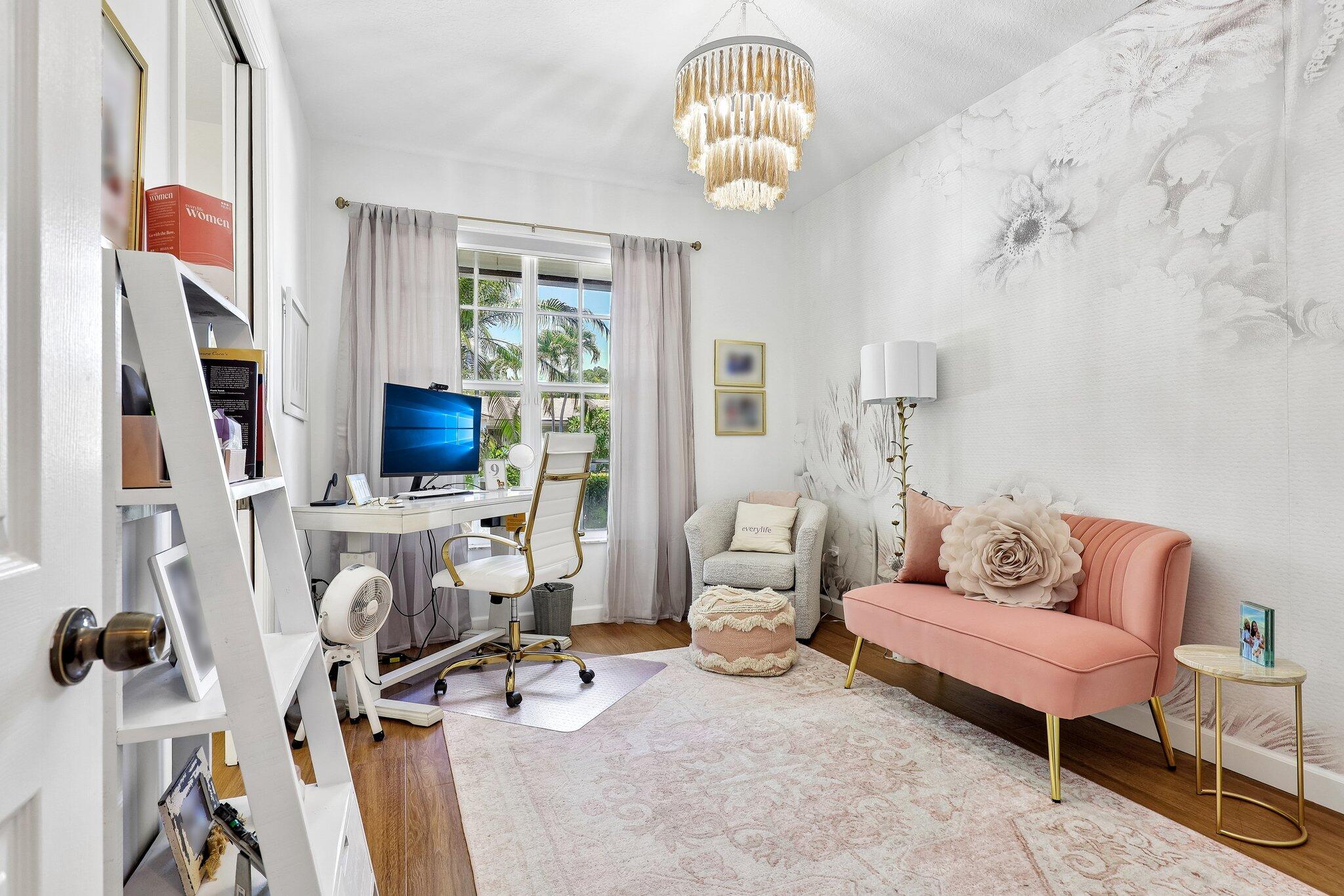 NORTH LAKE WORTH - Residential