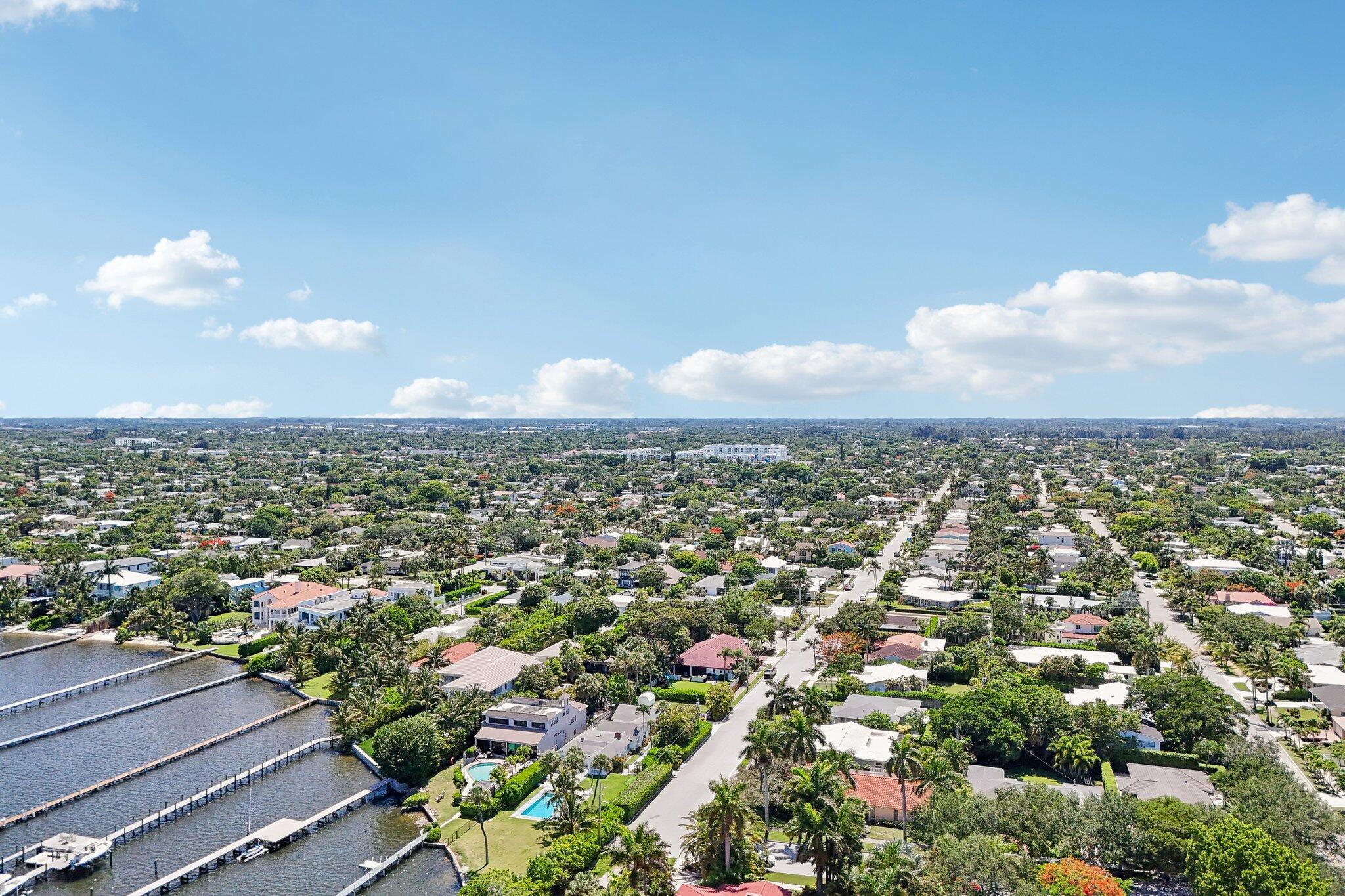 NORTH LAKE WORTH - Residential