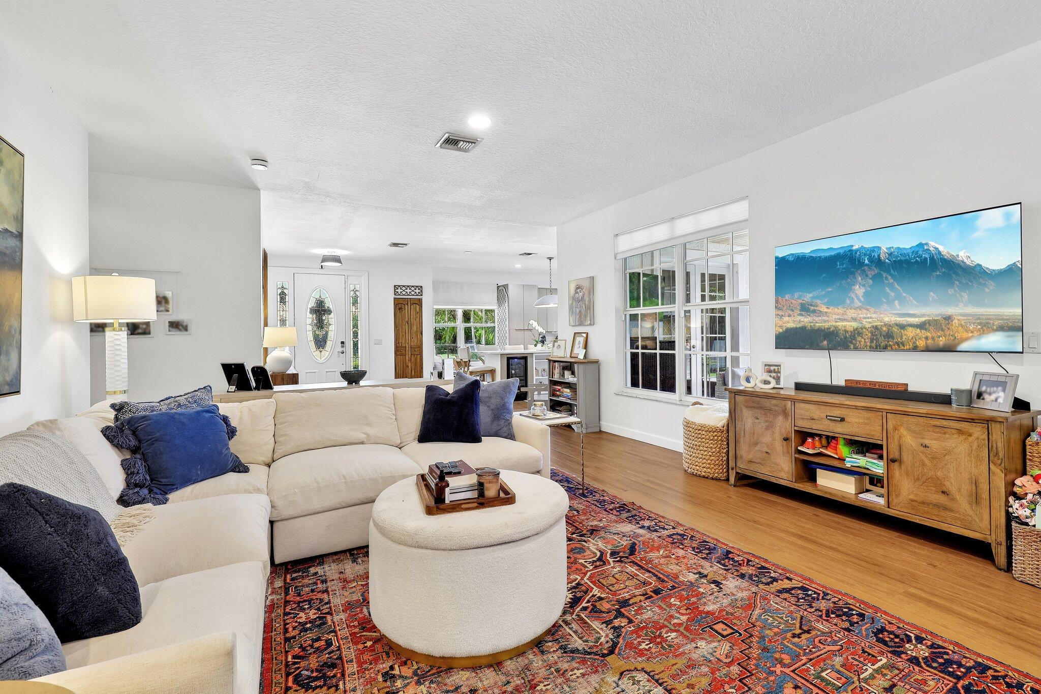NORTH LAKE WORTH - Residential