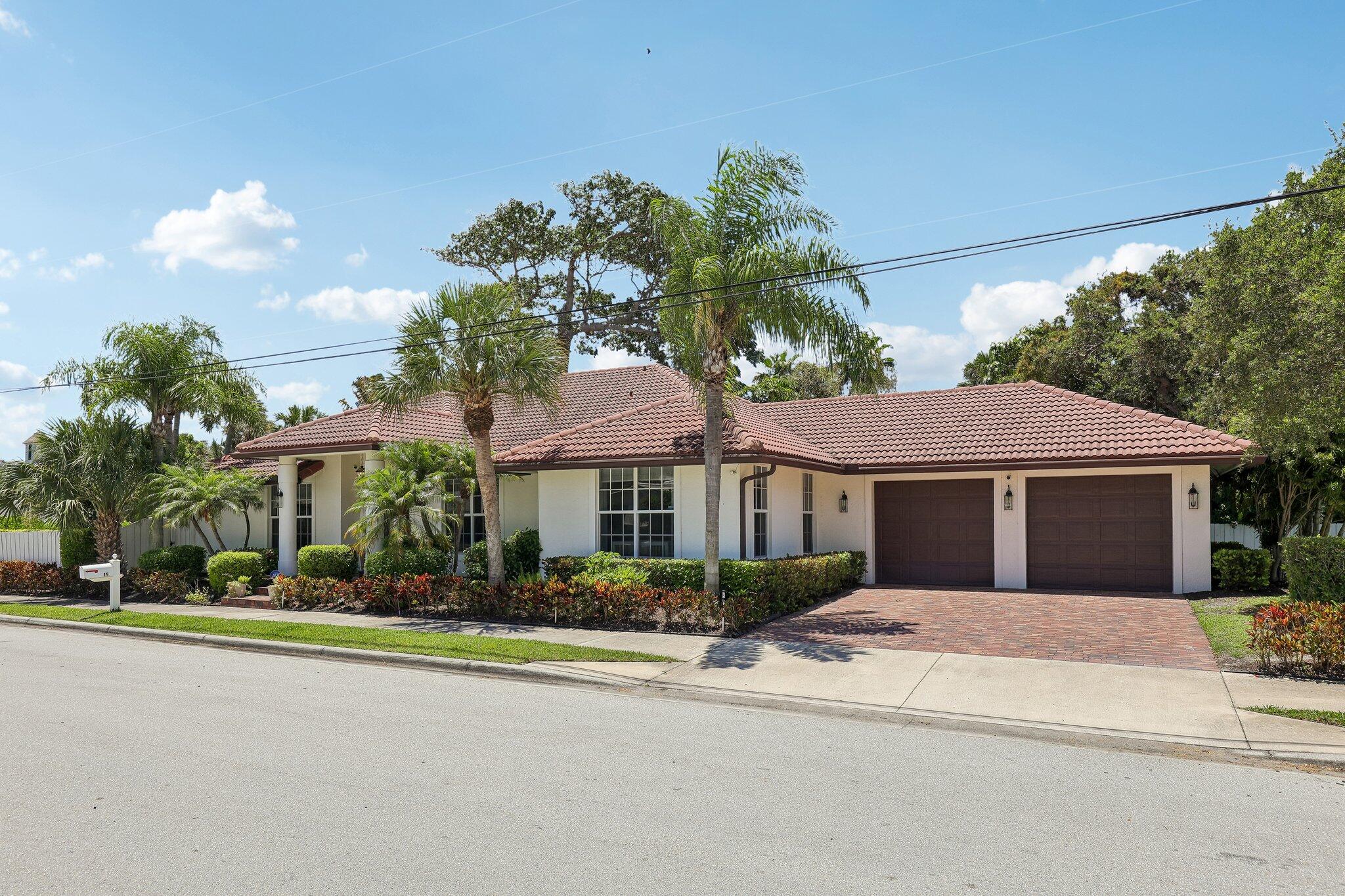 NORTH LAKE WORTH - Residential