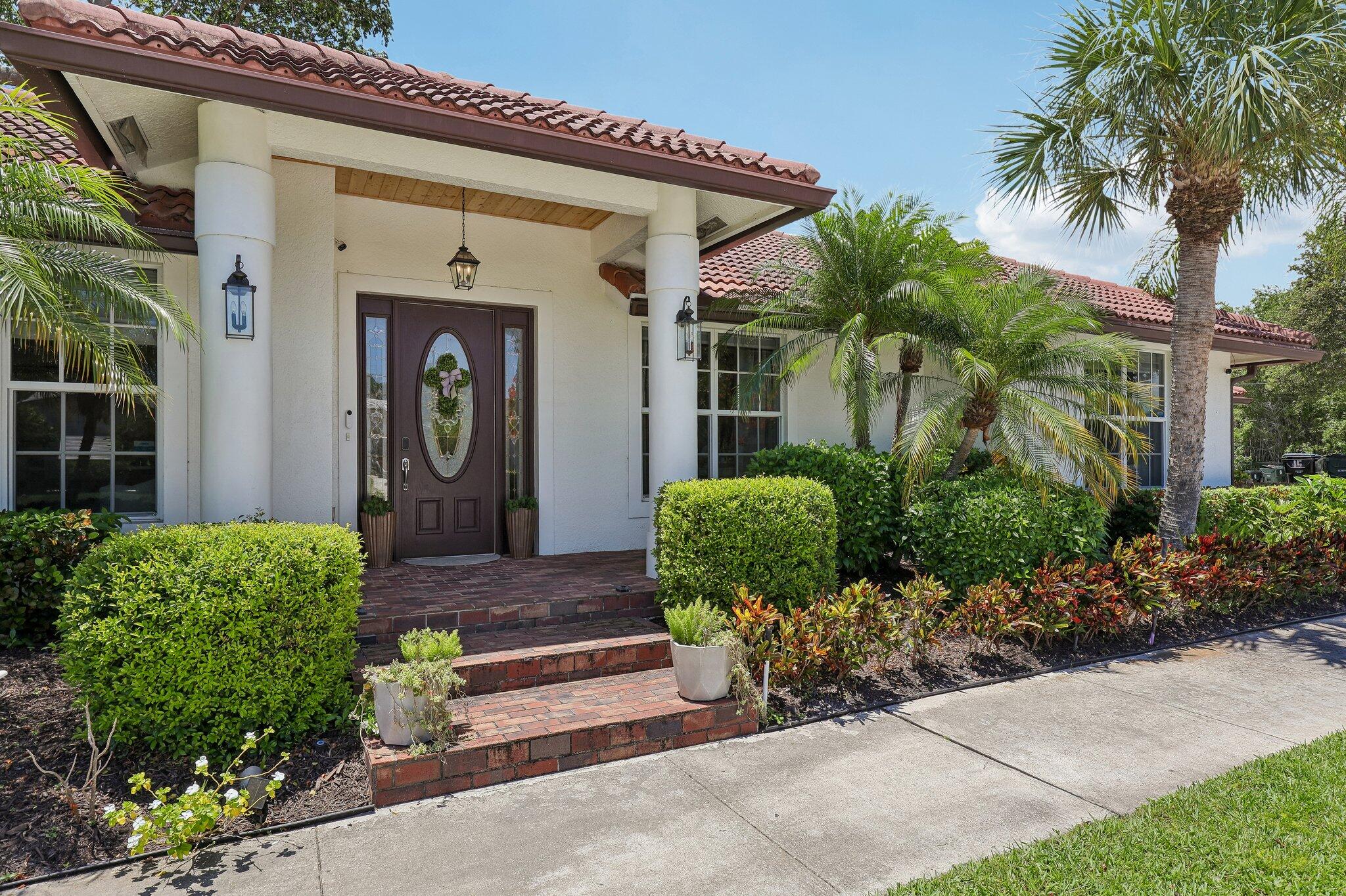 NORTH LAKE WORTH - Residential