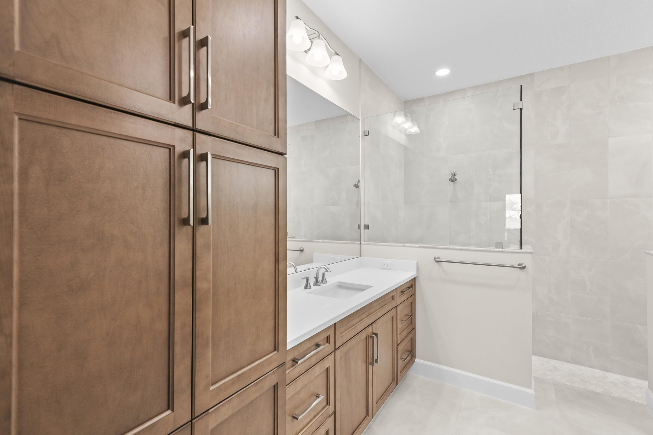 WOODLANDS OF WESTLAKE - Residential