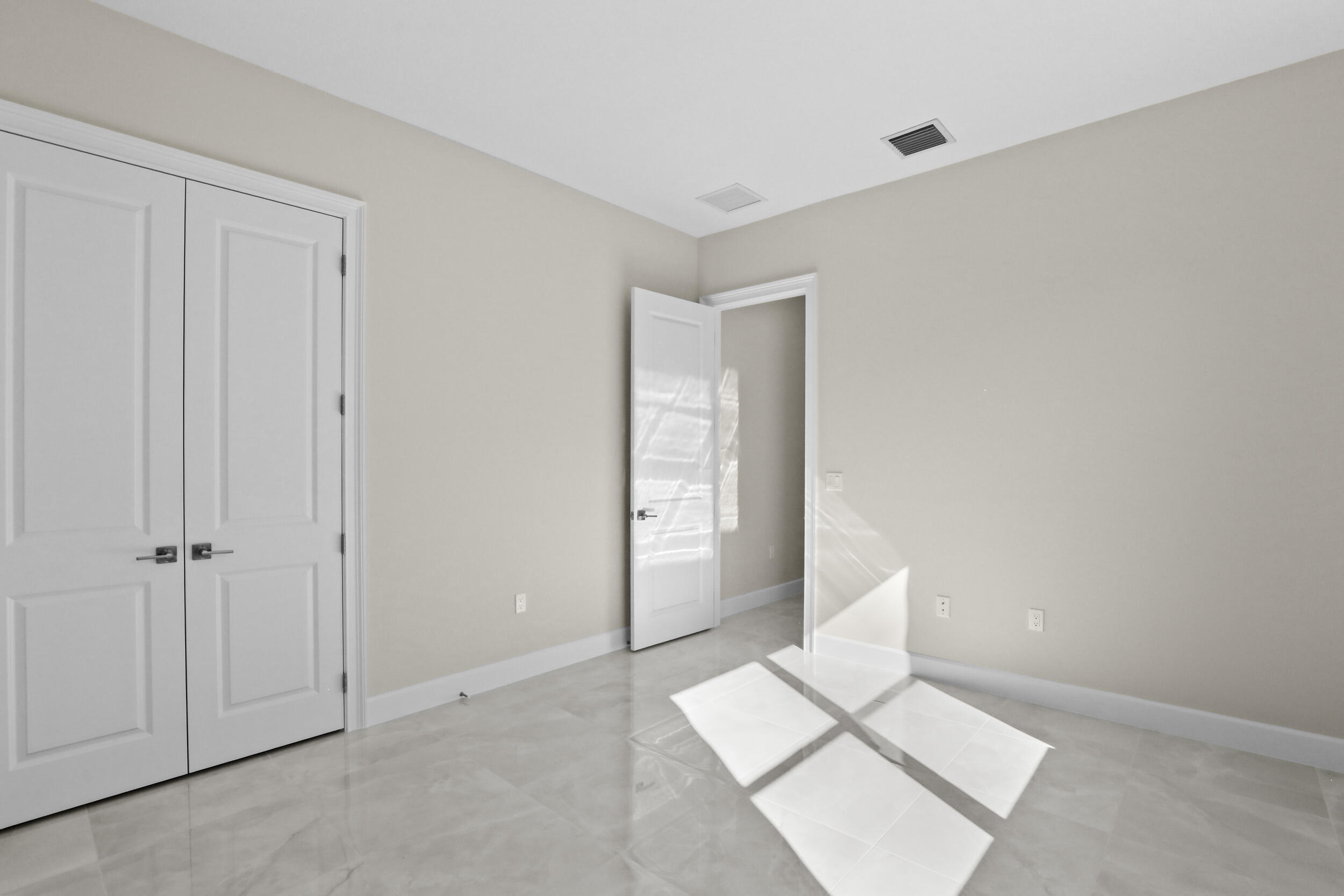 WOODLANDS OF WESTLAKE - Residential