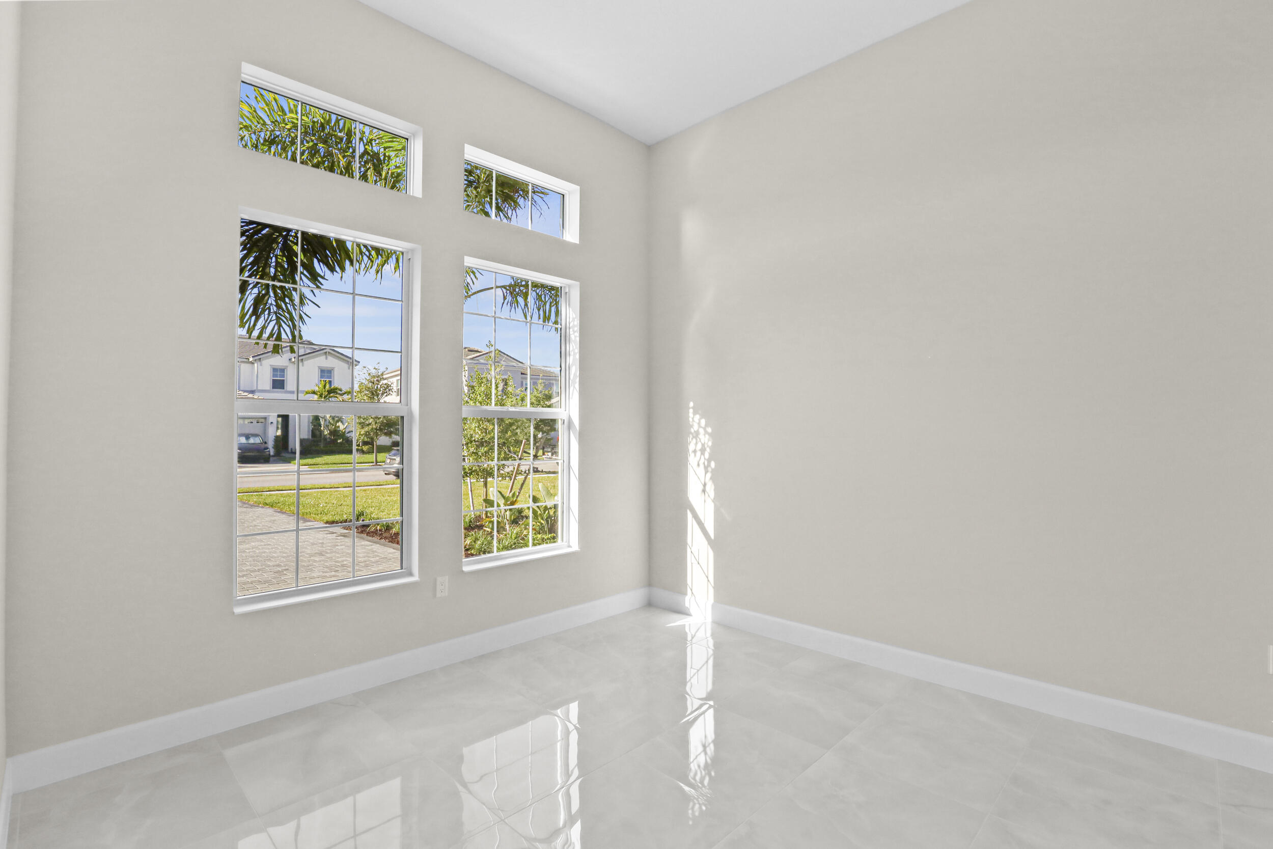 WOODLANDS OF WESTLAKE - Residential