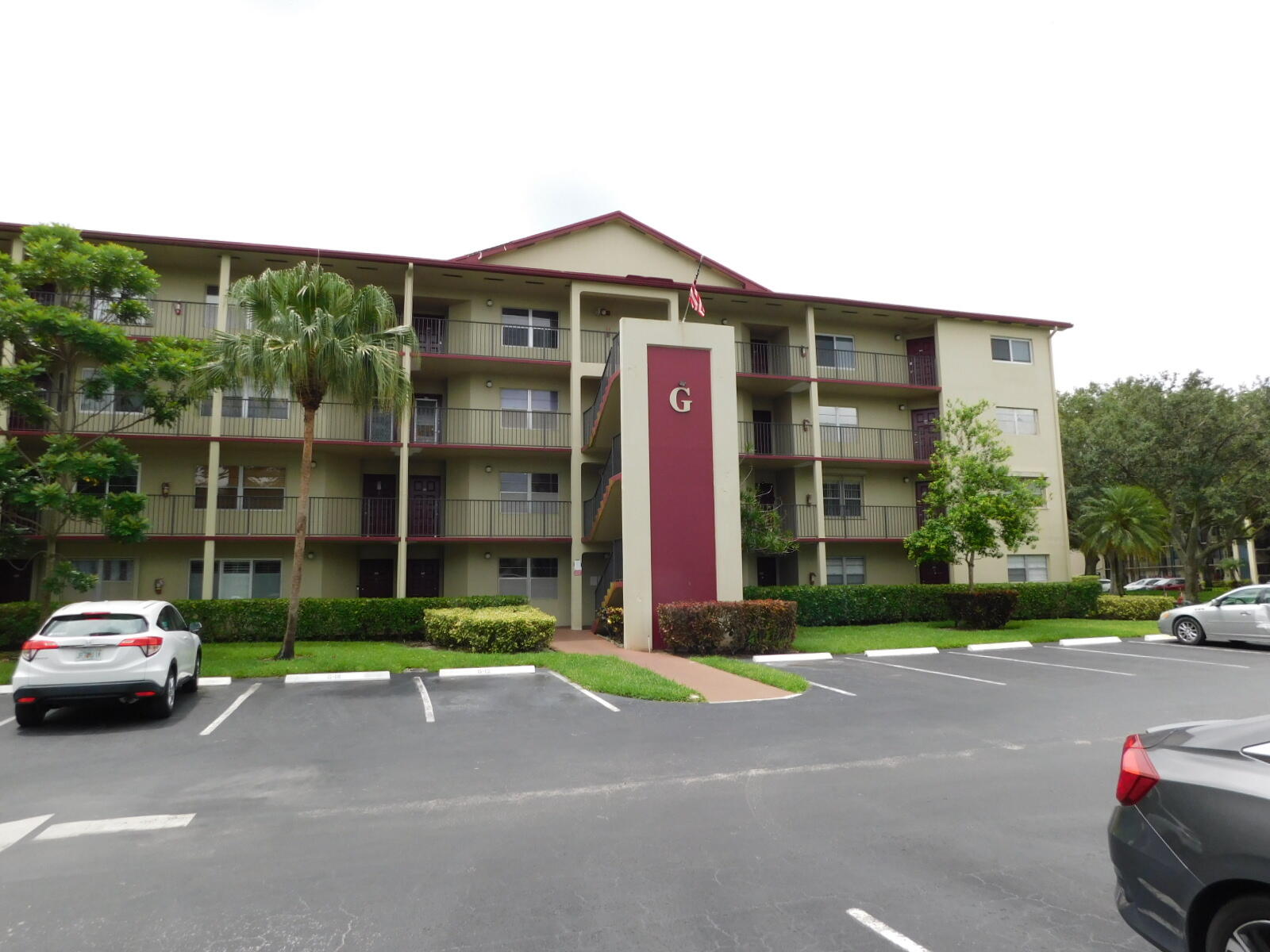 BUCKINGHAM AT CENTURY VILLAGE - Residential Lease