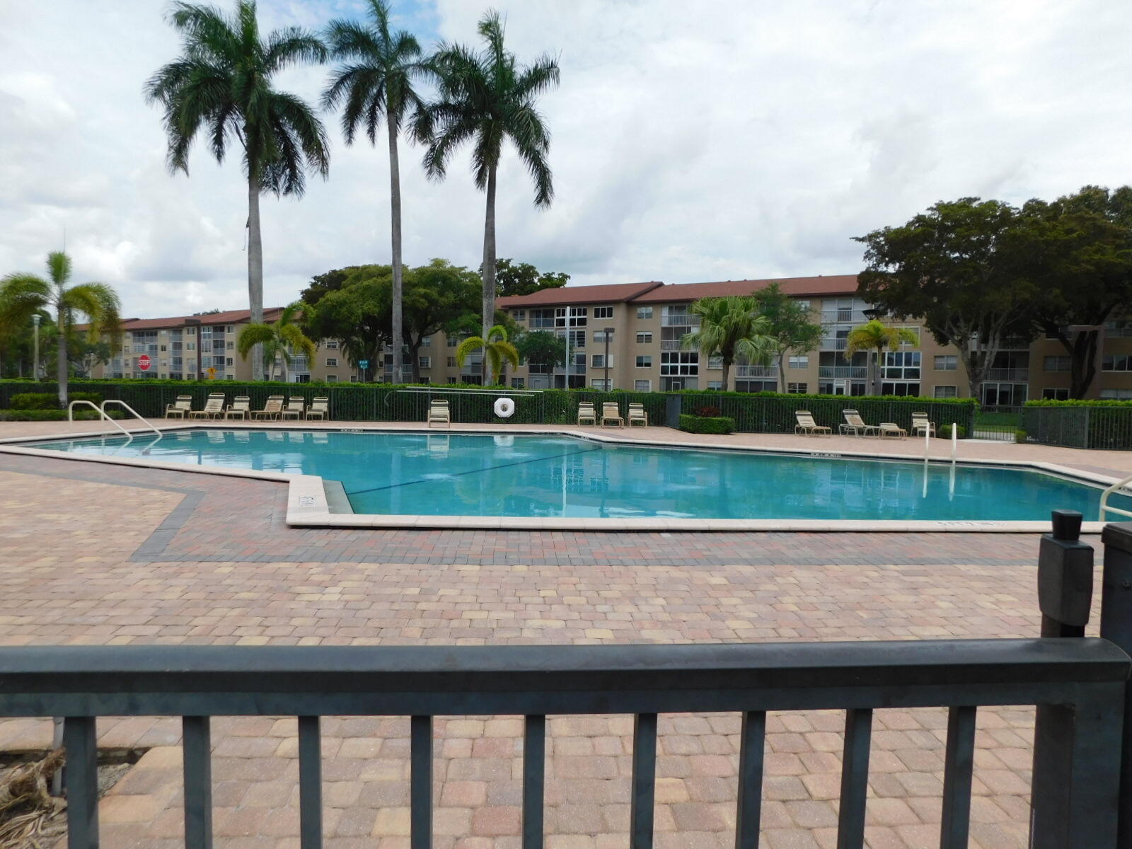BUCKINGHAM AT CENTURY VILLAGE - Residential Lease