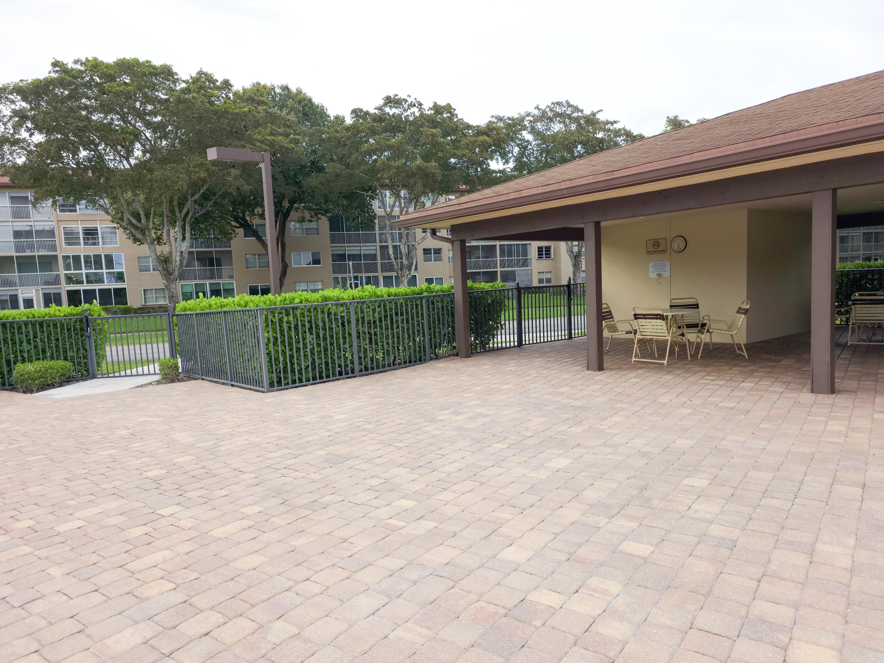 BUCKINGHAM AT CENTURY VILLAGE - Residential Lease