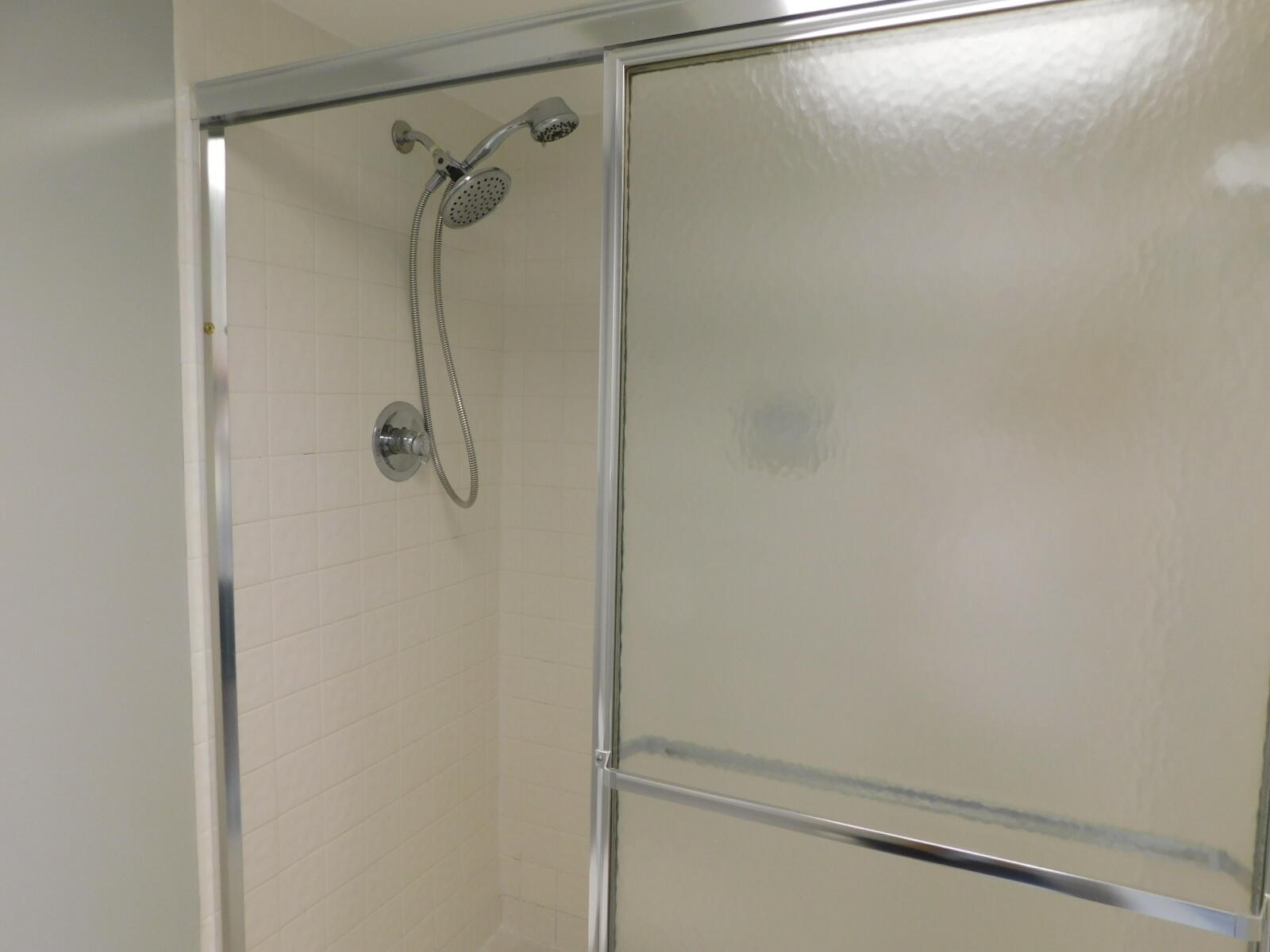 BUCKINGHAM AT CENTURY VILLAGE - Residential Lease