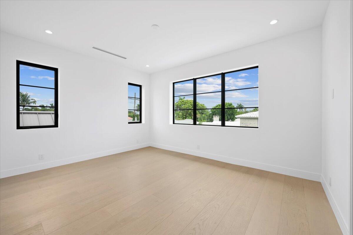 EDMOR ESTATES - Residential