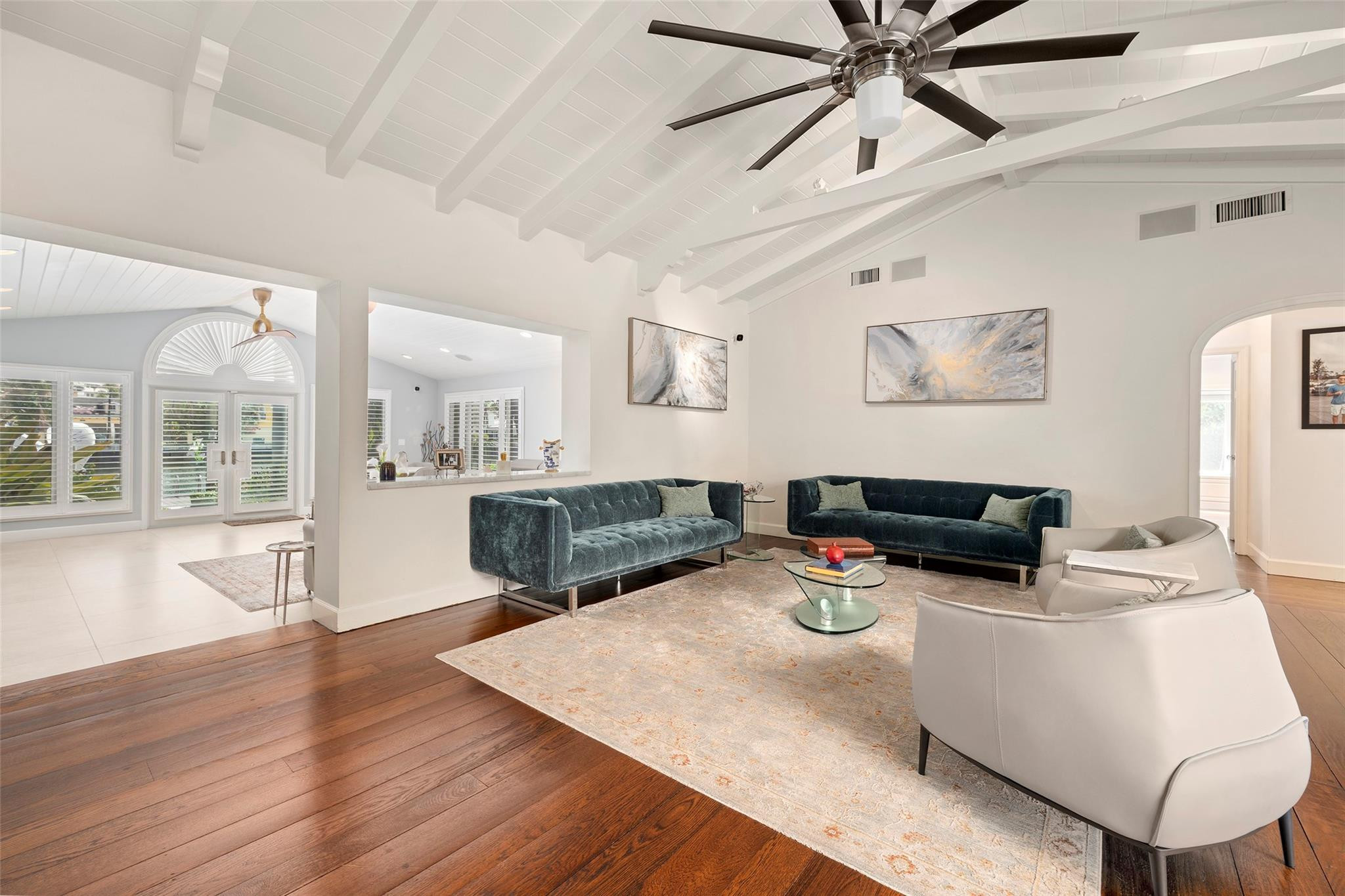 Las Olas Isles - Residential